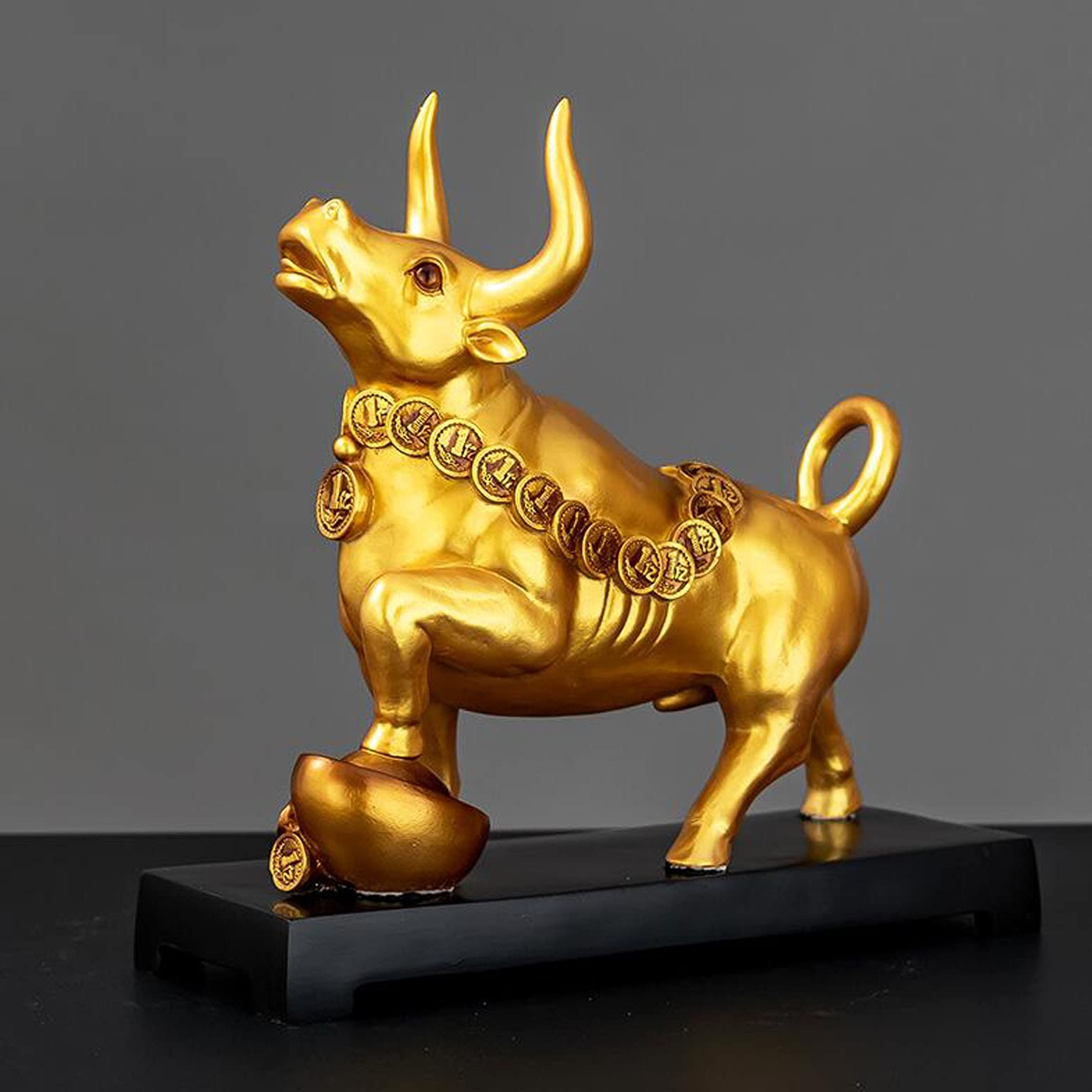 LGYKUMEG Bronze Bull Statue - Resin Bull & Bear Figurine for Home & Office Decor - 27 x 13 x 27cm - Perfect for Living Room, Bedroom, Study, Wine Cabinet & Office Art Collection - Feng Shui Wealth Symbol & Gift Idea