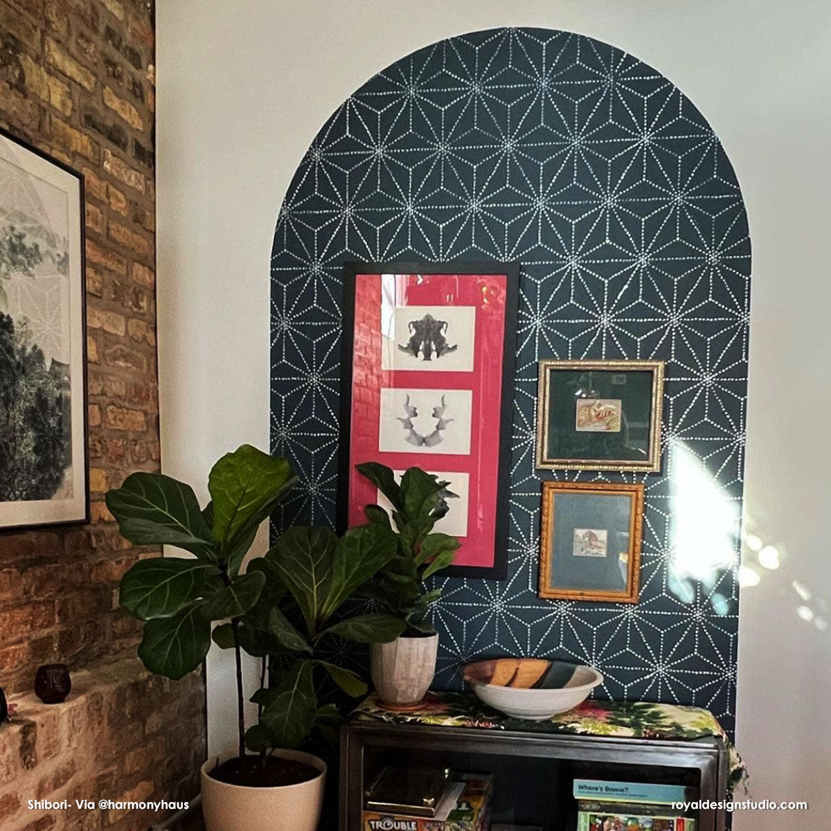 Japanese Shibori Wall Stencil - DIY Home Decor Stencil for Boho, Indigo Dye & Japanese Art Projects - Perfect for Bedroom, Living Room & Nursery Wall Painting