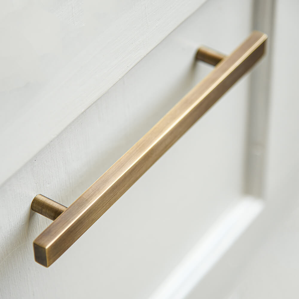 Vintage Brass Cuboid Cabinet Pull Handle - Elegant Drawer & Cabinet Hardware for Kitchen, Bathroom & Furniture Upgrade