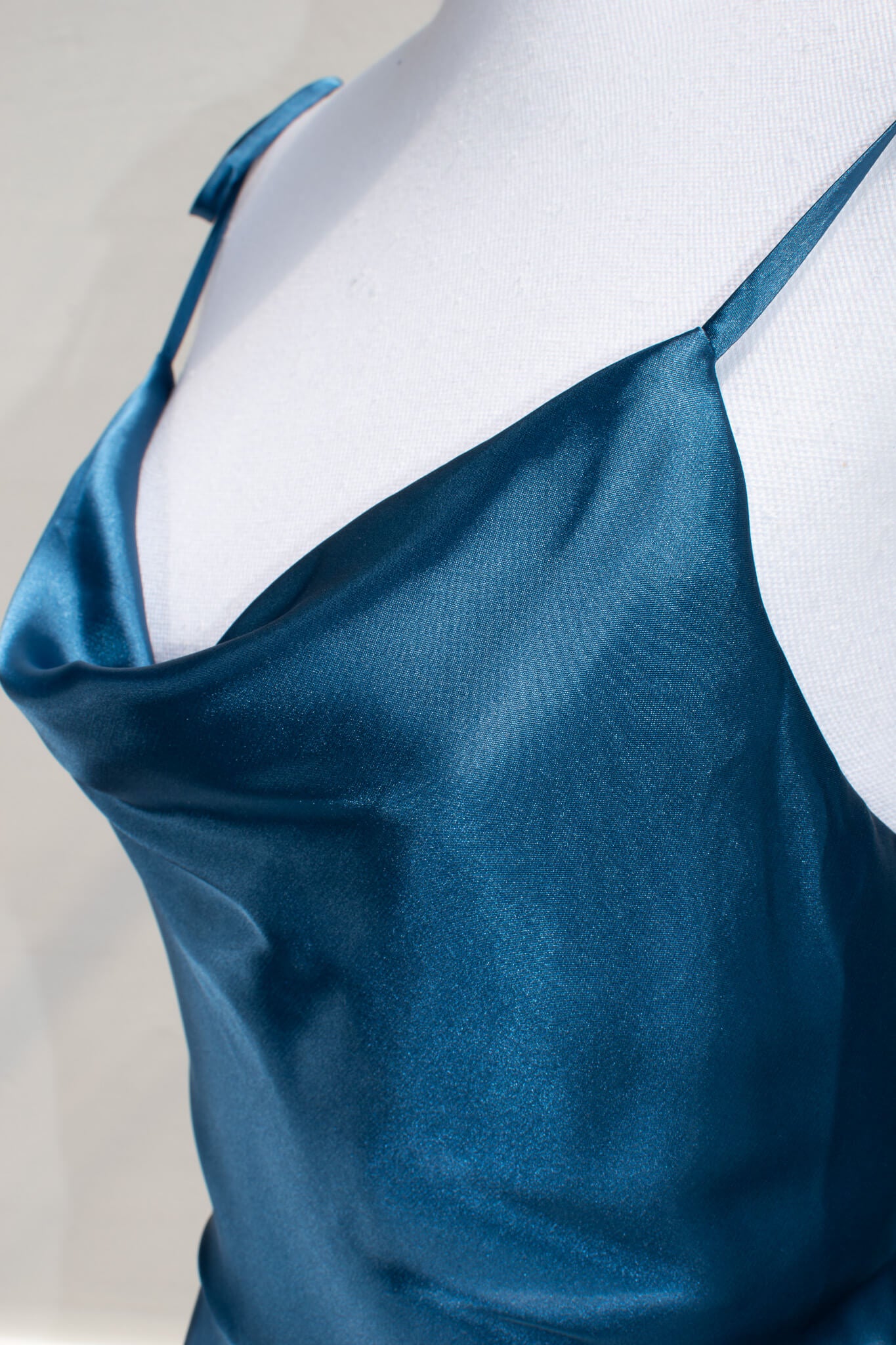 Aphrodite Dress - Elegant Sapphire Blue Evening Gown for Women | Perfect for Weddings, Parties & Special Occasions