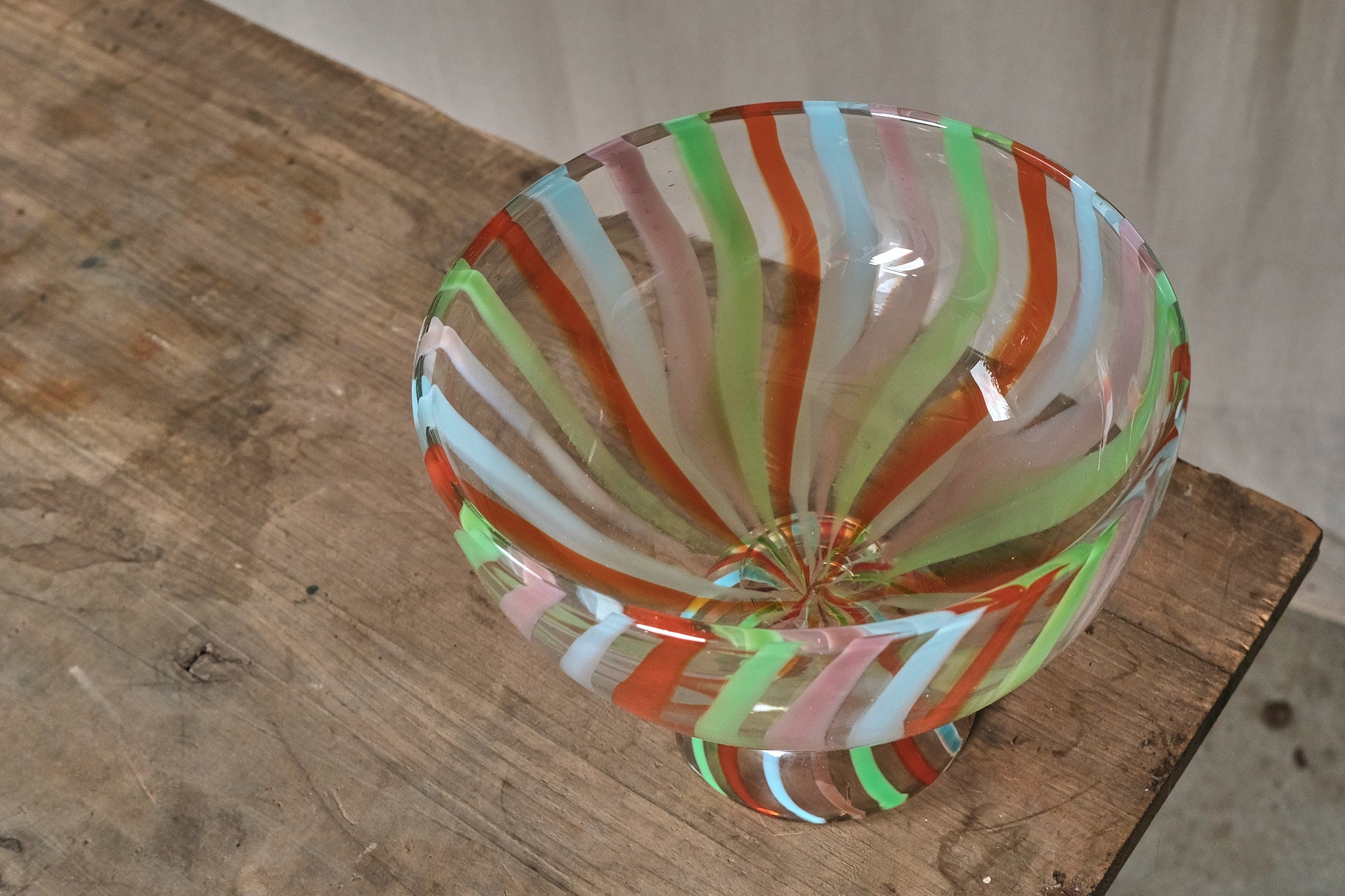 Elegant Striped Glass Serving Bowl - 12