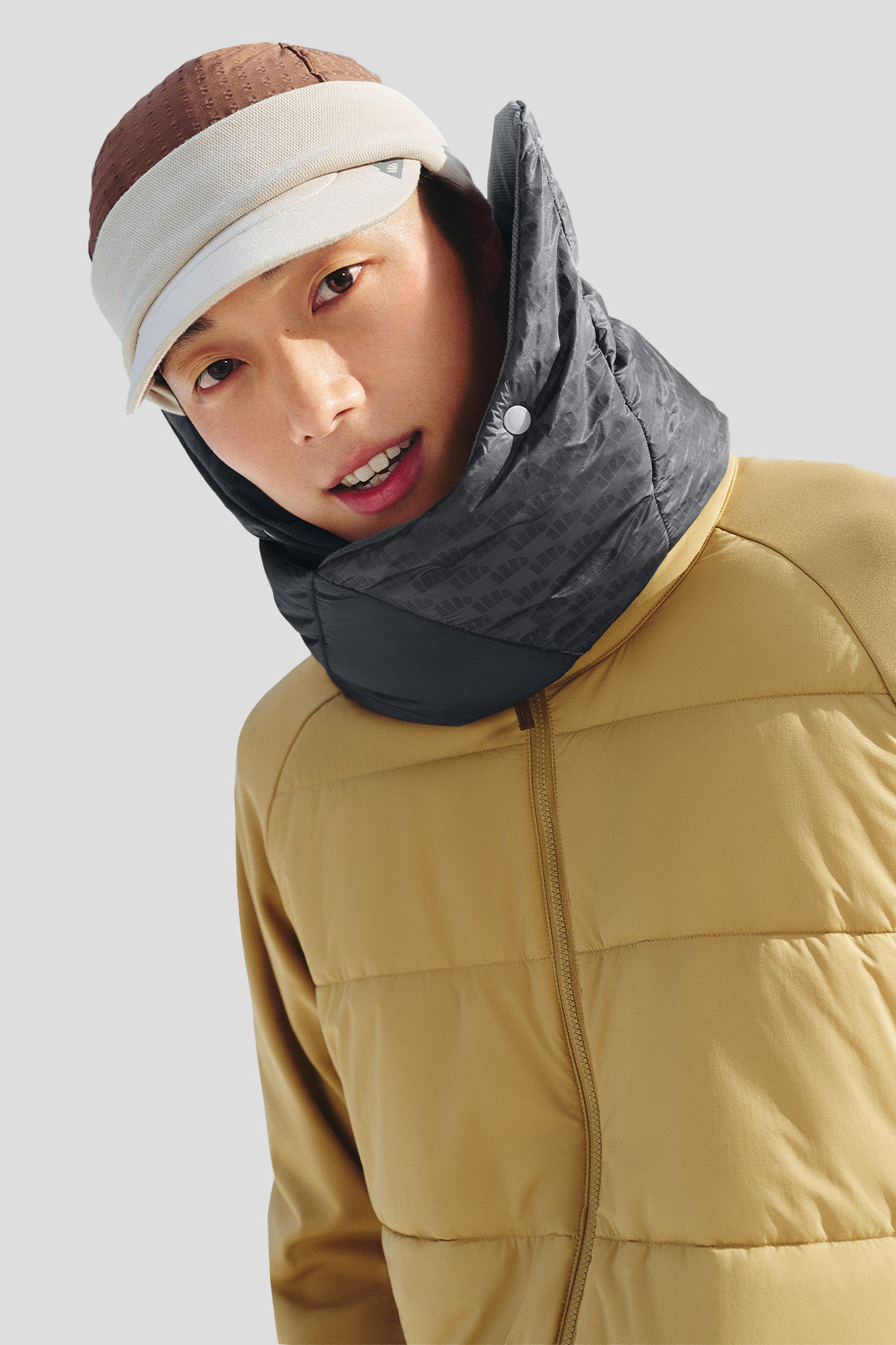 DownWarm Insulated Down Scarf - Winter Neck Warmer for Men & Women - Soft & Warm Fashion Accessory for Cold Weather, Outdoor Activities & Travel