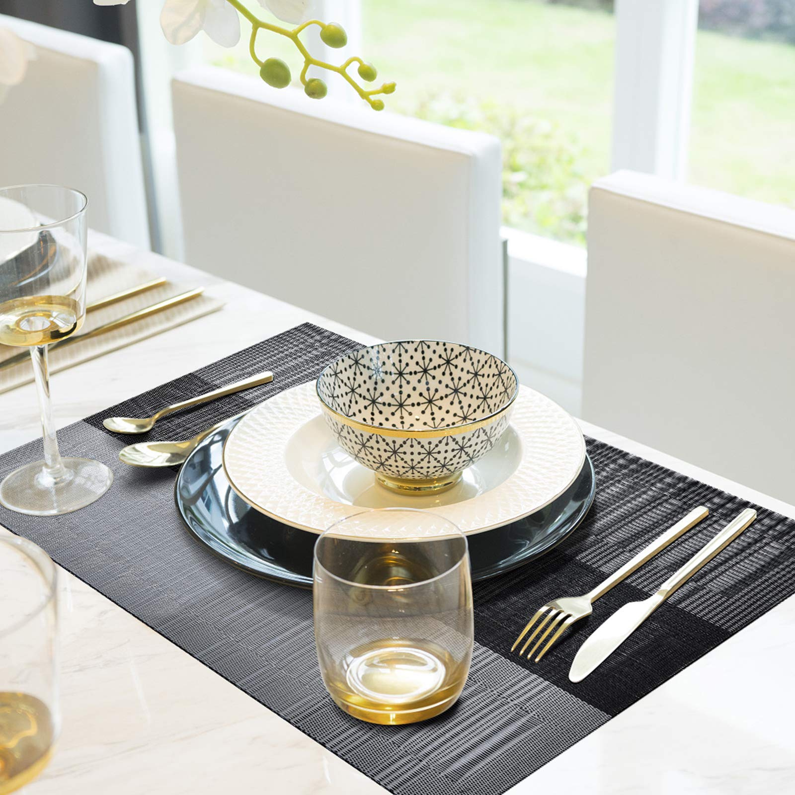 Aofmee Heat Resistant PVC Placemats Set of 6 - Non-Slip, Stain Resistant & Washable Vinyl Table Mats for Dining & Kitchen - Perfect for Everyday Meals, Dinner Parties & Holiday Gatherings
