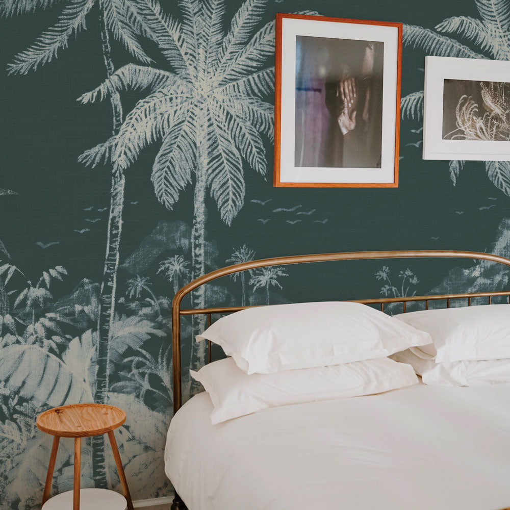 Grand Palm Peel and Stick Wall Mural - Self-Adhesive Tropical Leaf Wallpaper for Bedroom, Living Room & Office Decor - Easy DIY Home Renovation