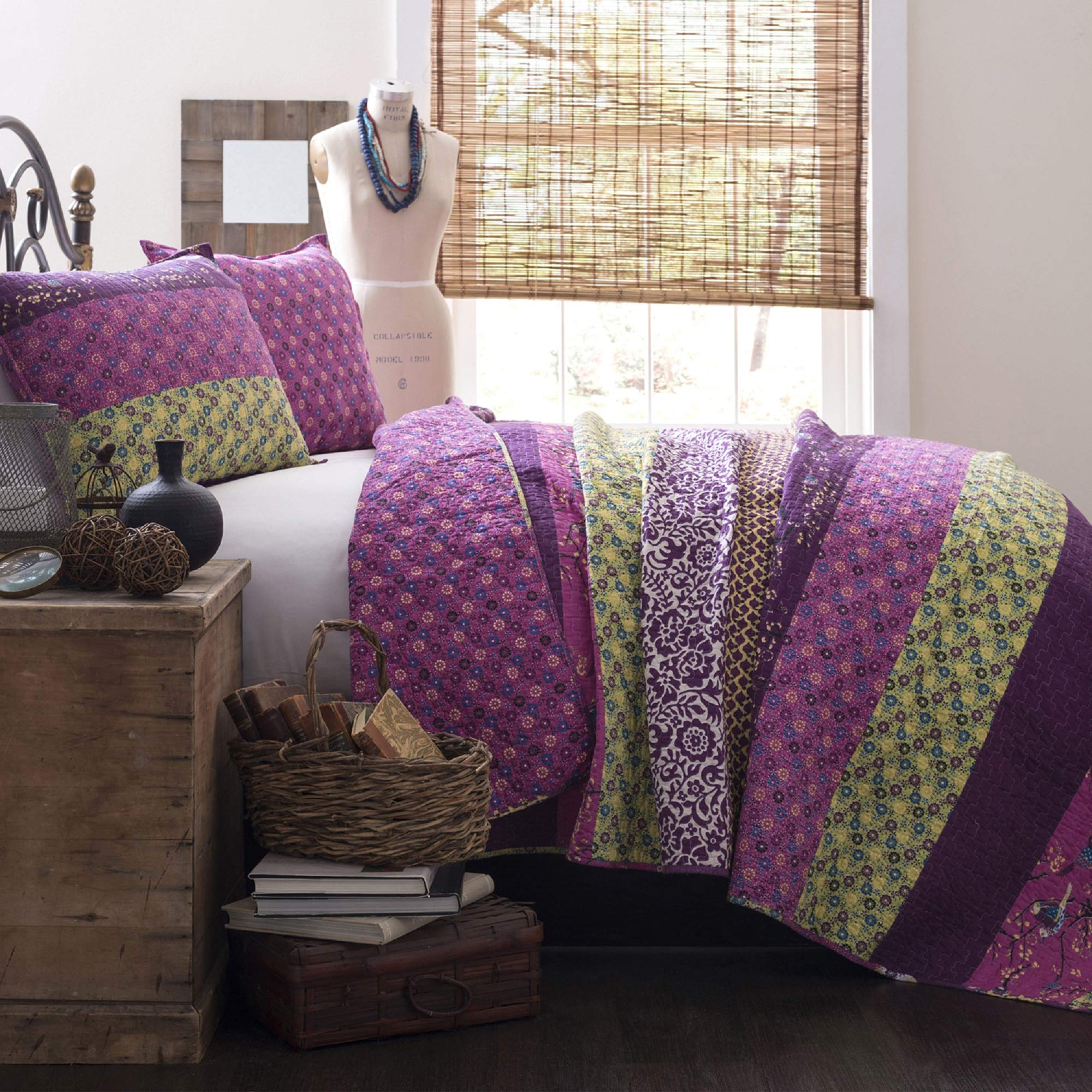 Royal Empire Reversible Cotton Quilt Set - Bohemian Bedding for Full/Queen - Perfect for Boho Bedrooms