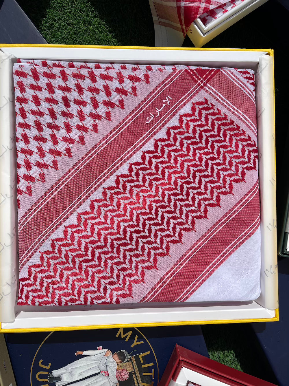 Unisex Red & White Shemagh Keffiyeh Scarf - Arabic Cotton Head Wrap for Men & Women - Perfect for Outdoor, Hiking, and Fashion Accessories