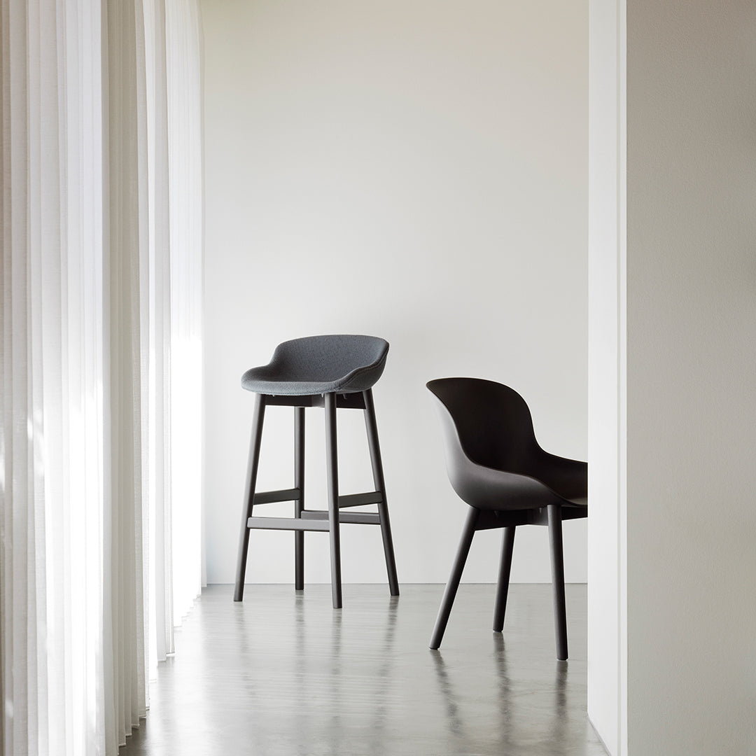 Stylish Hyg Side Chair with Wood Base - Modern Dining Room & Office Seating for Home & Workspace