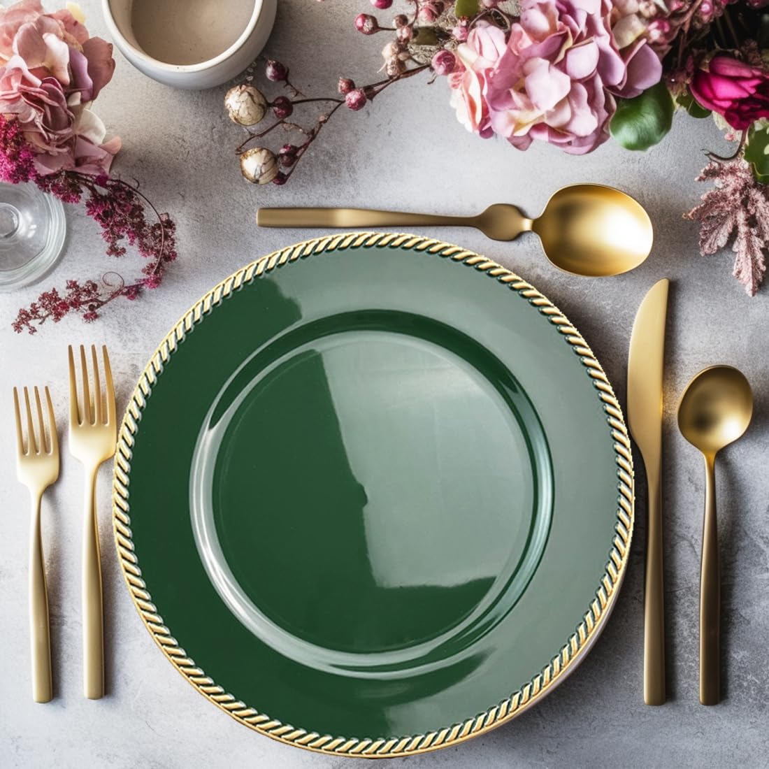 12-Piece Green Plastic Beaded Charger Plates - 13 Inch Round Dinner Plates for Wedding, Christmas & Event Decor - Elegant Table Setting & Holiday Party Decoration