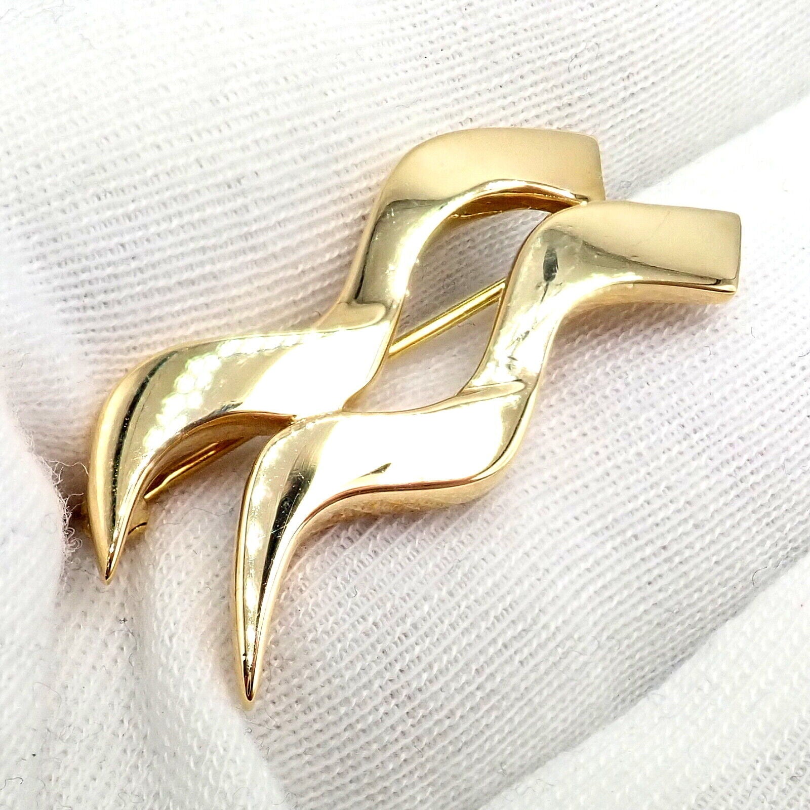 Authentic Tiffany & Co 18k Yellow Gold Picasso Zodiac Aquarius Brooch Pin - Elegant Jewelry Gift for Women, Perfect for Special Occasions & Collectors