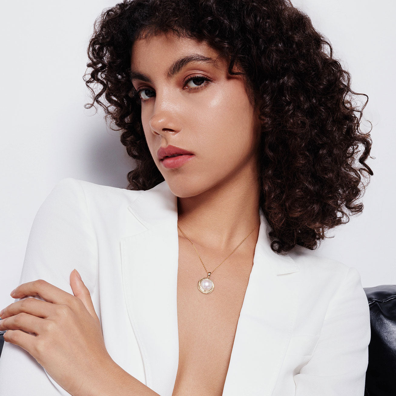 18K Solid Gold Edison Pearl Necklace KN00276 - Elegant Pearl Jewelry for Women, Perfect for Weddings, Anniversaries & Special Occasions