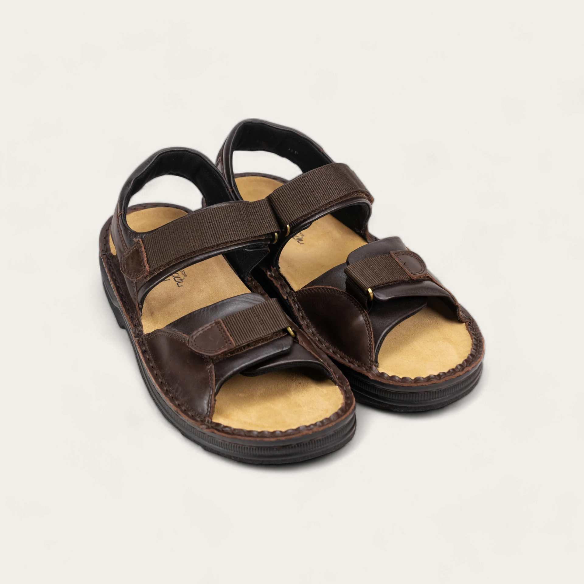 Andes - Premium Outdoor Gear & Hiking Equipment for Adventure Enthusiasts - Perfect for Camping, Backpacking & Mountain Climbing