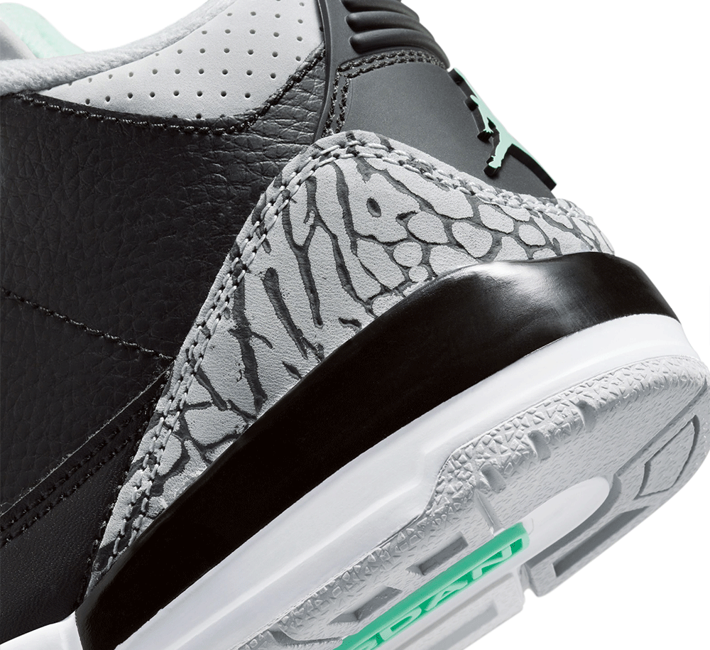 AIR JORDAN 3 RETRO (PS) Basketball Shoes for Men - Authentic Nike Sneakers for Sports & Streetwear Fashion - Perfect for Basketball Games, Gym Workouts, and Casual Outfits