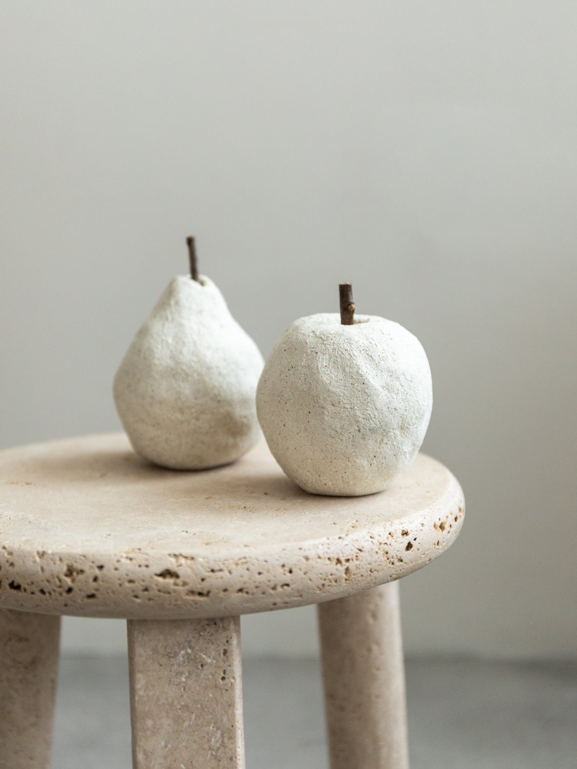 Handmade Ceramic Pear Decoration - Elegant Home Decor for Dining Table, Kitchen, or Office Desk | Perfect Gift for Housewarming, Wedding, or Birthday