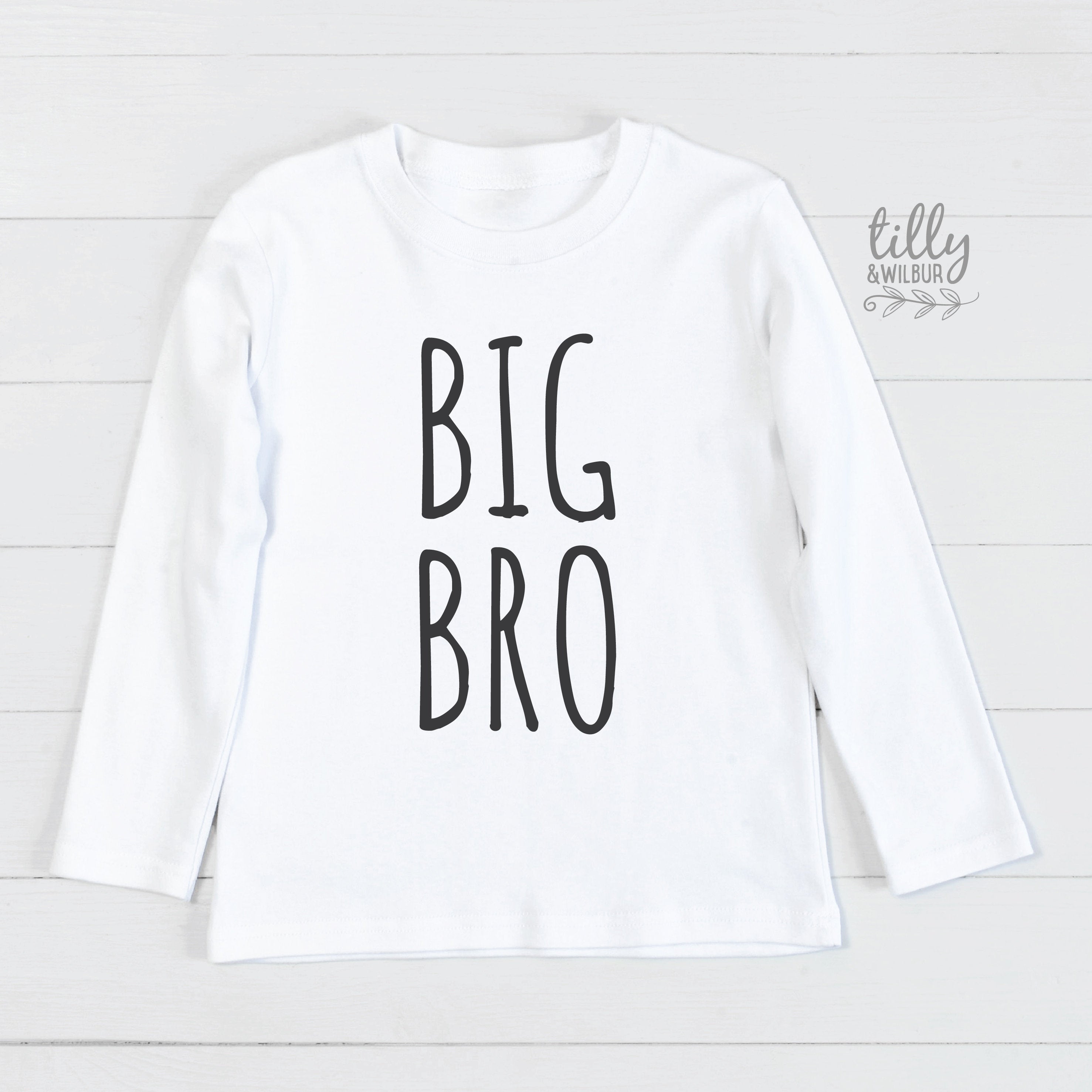 Big Bro T-Shirt - Funny Big Brother Shirt for Men - Cool Sibling Gift for Birthdays & Family Events