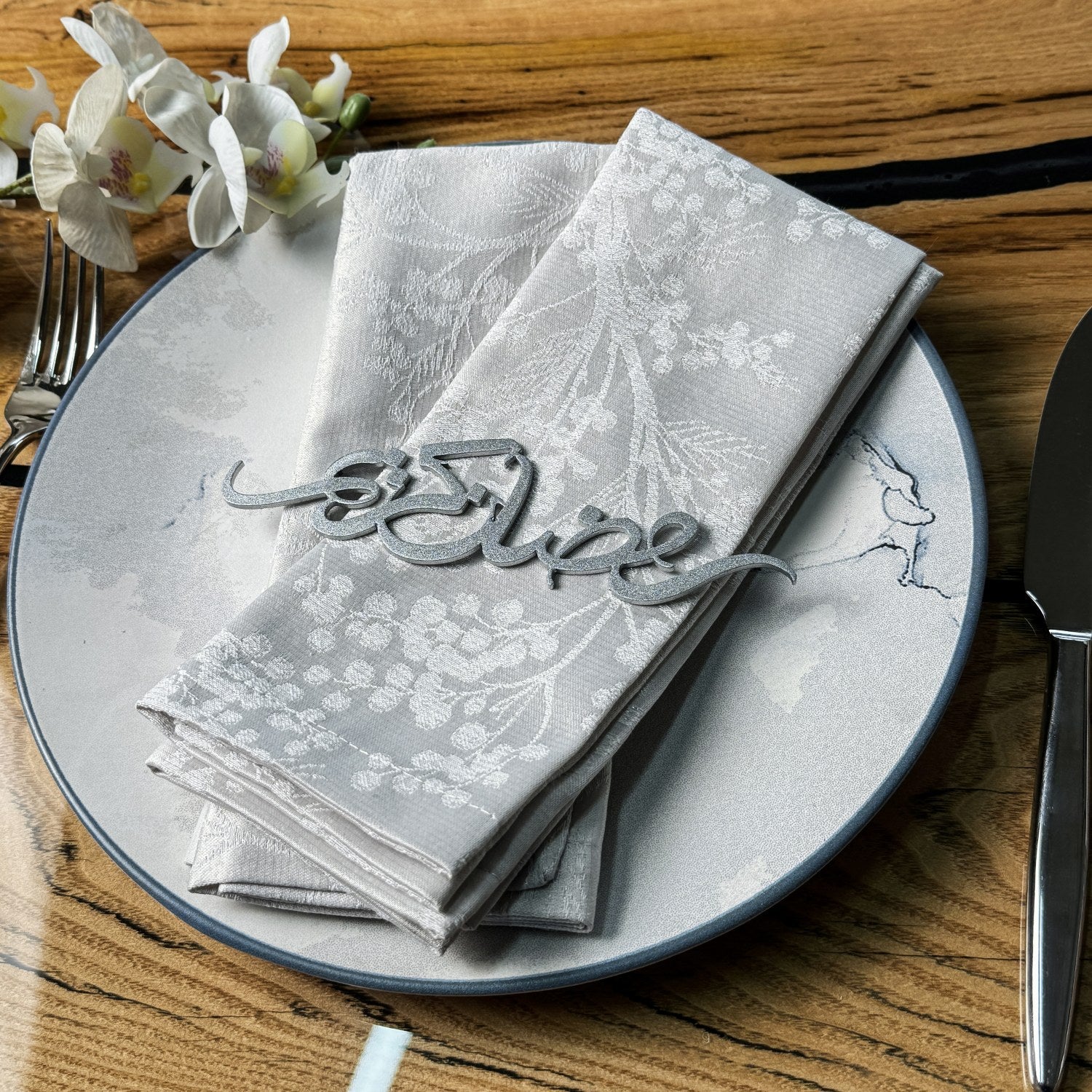 Ramadan Kareem Metal Napkin Holder - Elegant Iftar & Eid Table Decor for Muslim Holiday Celebrations - Perfect for Ramadan Dinner Parties & Eid al-Fitr Table Settings