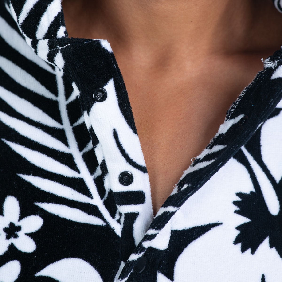 Waterproof Transition Poncho for Women - Floral Hibiscus Print Raincoat - Perfect for Outdoor Activities, Beach, and Travel