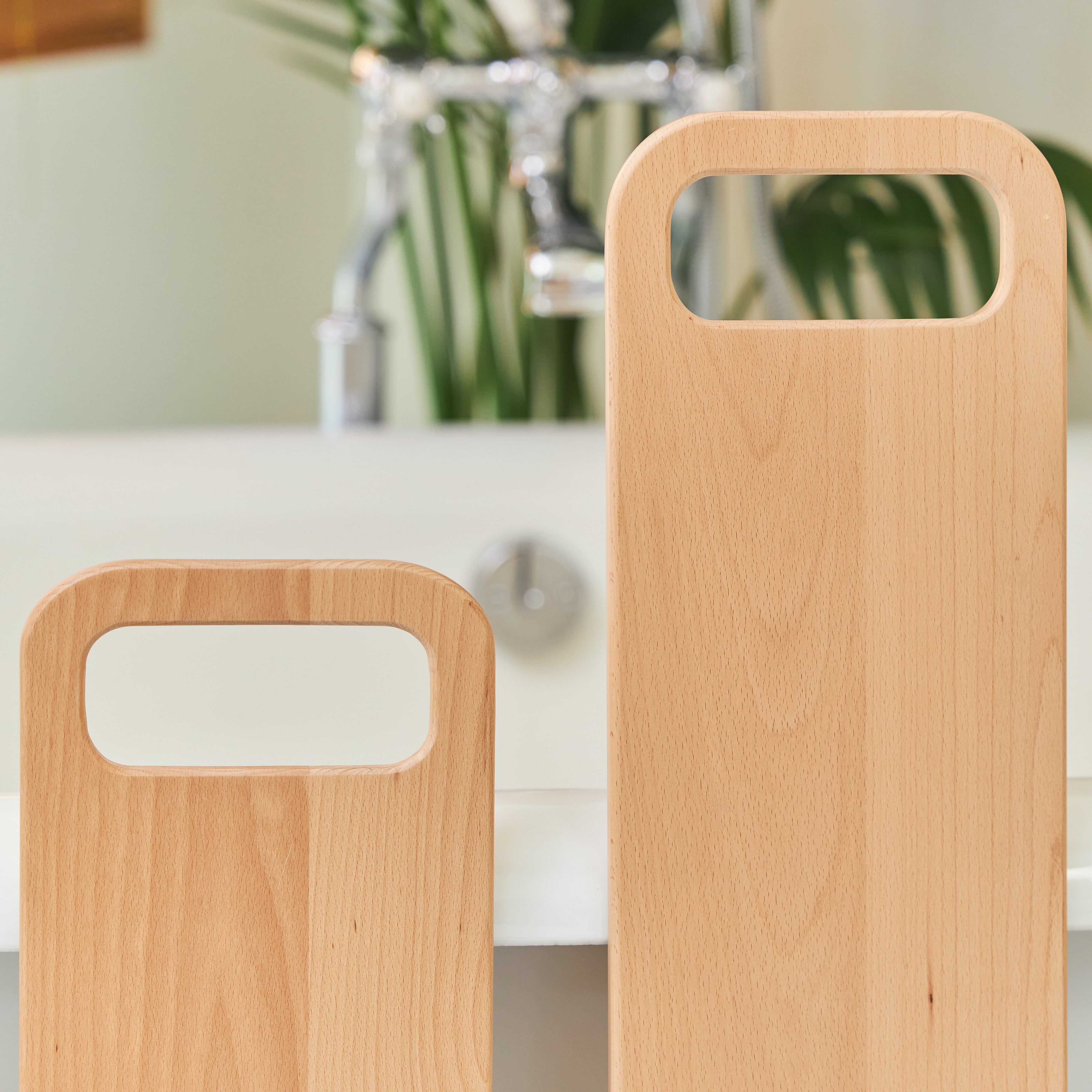 Premium Bamboo Bathtub Tray with Wine Glass Holder & Book Stand - Perfect for Relaxing Bath Time, Spa Days & Self-Care Moments