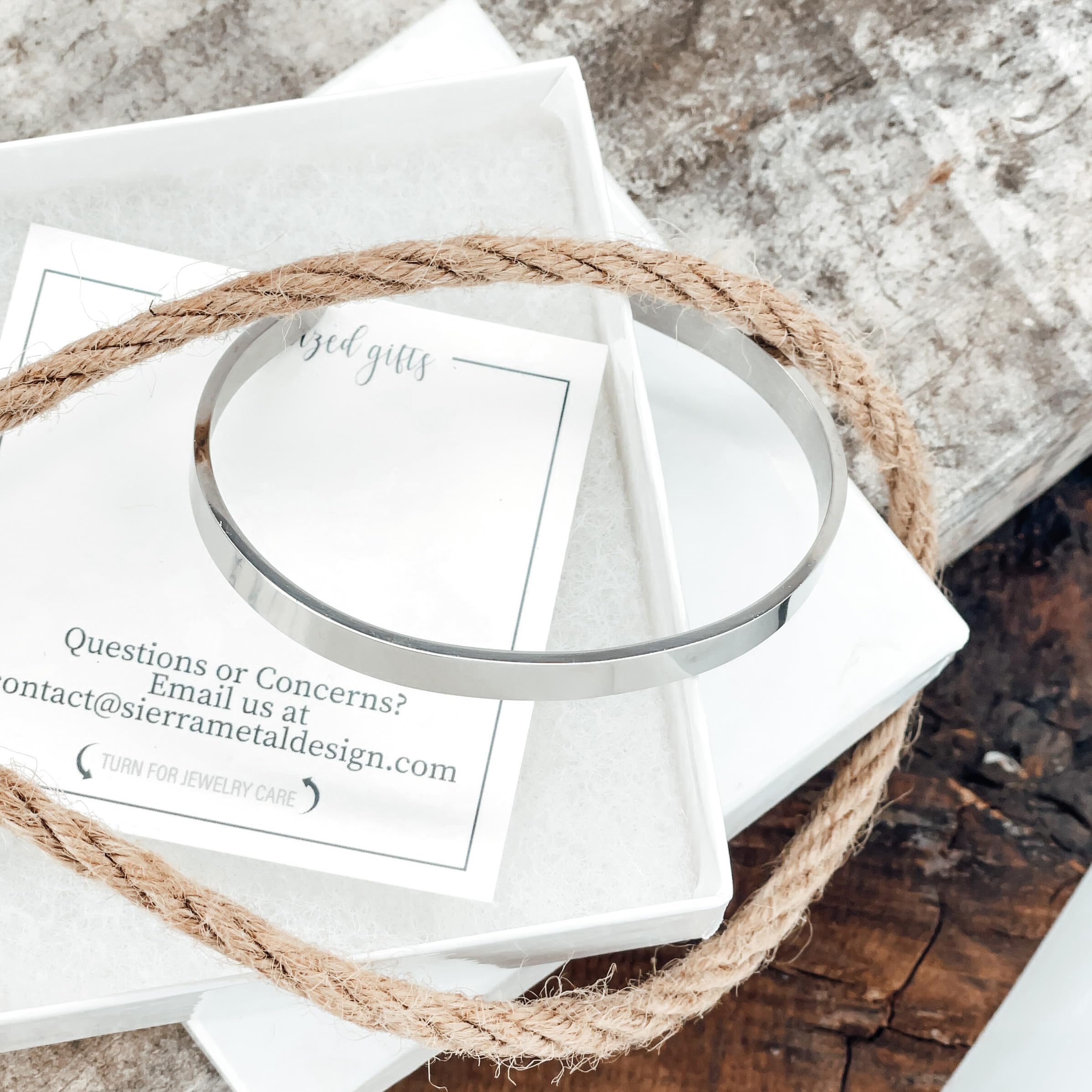Rose Gold Medical ID Bracelet - Personalized Medical Alert Cuff for Diabetes, Epilepsy & Allergies - Engravable Safety Cuff for Adults & Kids - Perfect for Daily Wear, Emergency Situations & Outdoor Activities