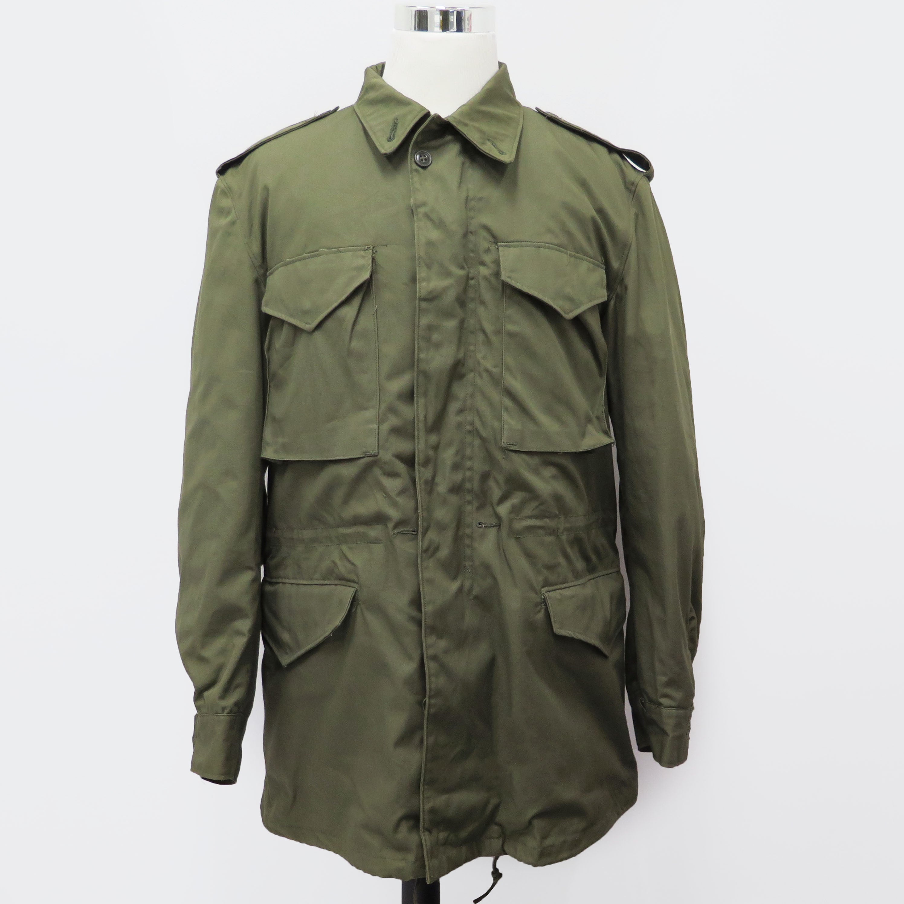 Vintage US Army M-1951 Field Jacket - Deadstock Medium Long Size | Military Surplus Outerwear for Outdoor Adventures & Historical Reenactments