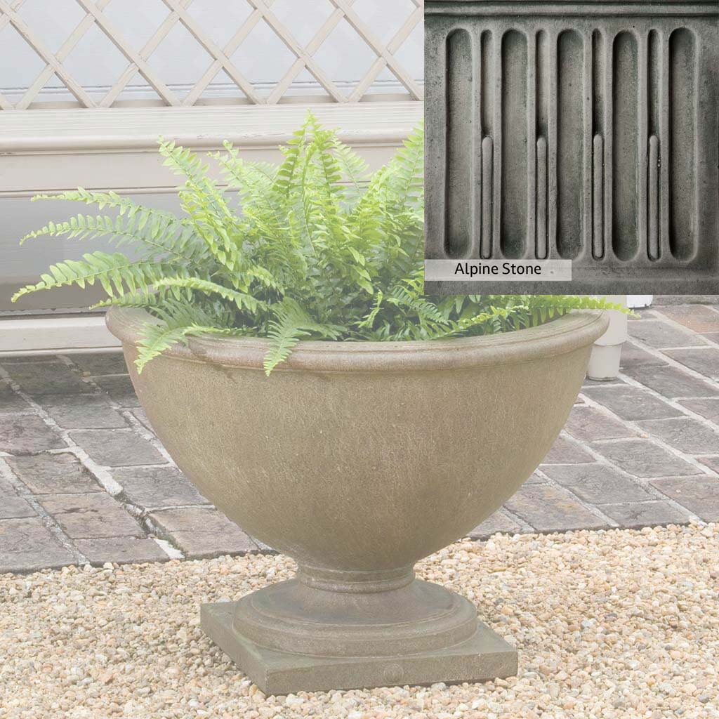 Campania International Williamsburg Basset Hall Urn - Classic Outdoor Garden Planter for Flowers, Plants & Décor | Perfect for Patio, Porch & Landscaping