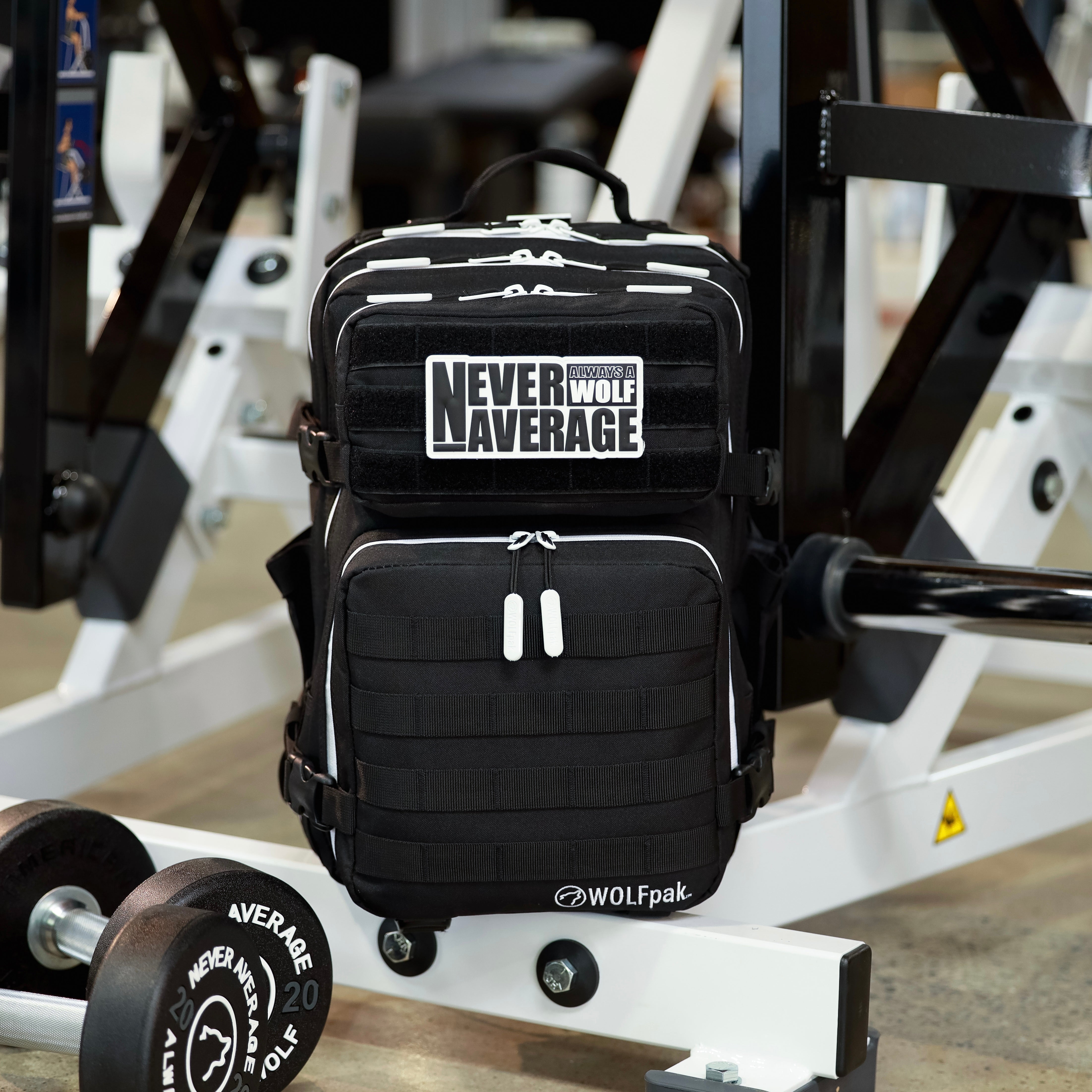 Jumbo Patch - Never Average Always A Wolf - Motivational Iron-On Patch for Jackets, Bags & DIY Crafts - Perfect for Bikers, Students & Fashion Enthusiasts