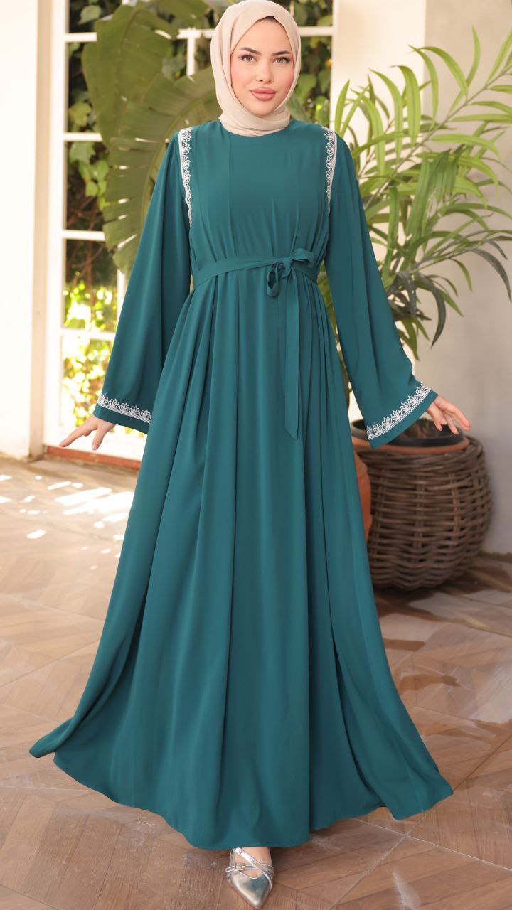 Elegant Nila Long Abaya Dress with Long Sleeves - Modest Muslim Women's Prayer Dress for Home & Mosque Wear