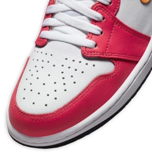 Air Jordan 1 High Retro OG Sneakers - Light Fusion Red & Black Basketball Shoes for Men - Perfect for Streetwear, Casual Wear & Sneaker Collection