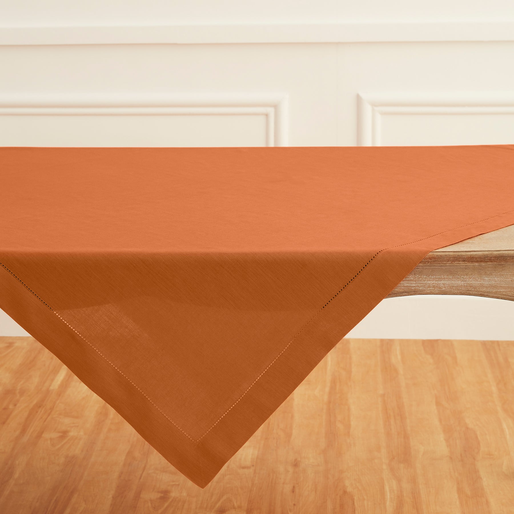 Classic Hemstitch Table Throw - Elegant Linen Table Runner for Dining Room Decor, Wedding & Holiday Table Settings