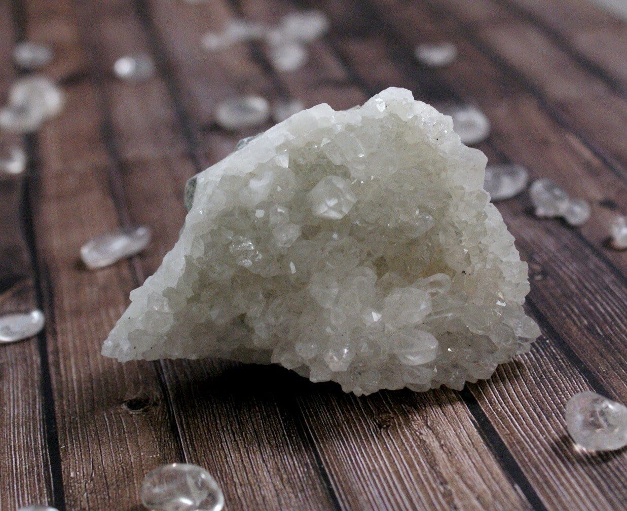 Natural Bulgarian Quartz Crystal - Healing Stone for Meditation, Energy Cleansing & Home Decor | Perfect for Reiki, Feng Shui & Spiritual Practices