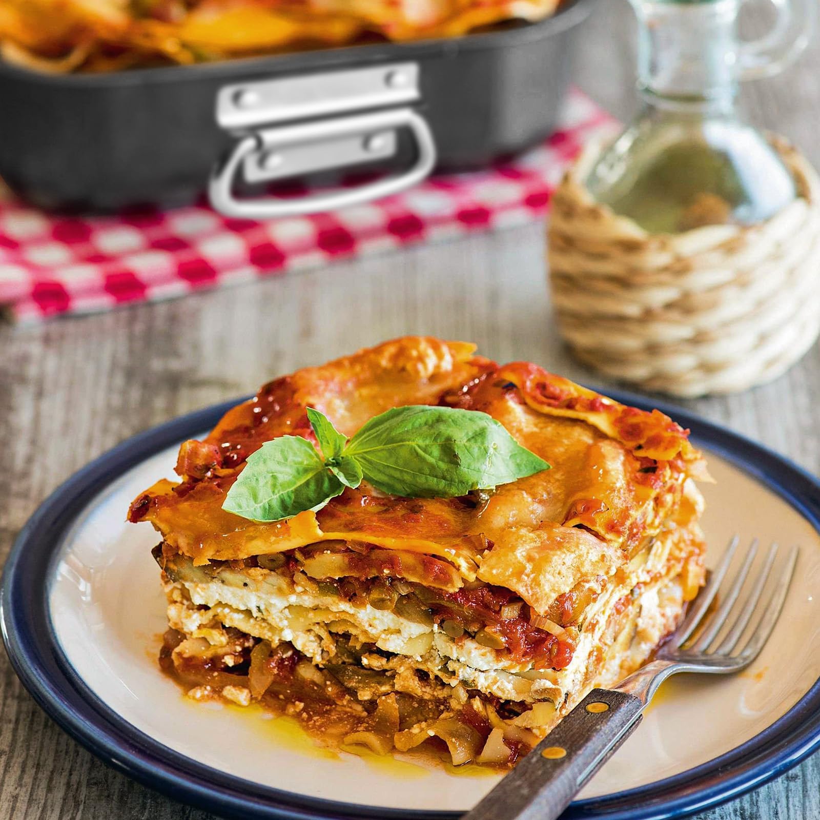 Nonstick Lasagna Pan 15x10 Inch - 3 Inch Deep Baking Dish for Oven, Brownies & Roasting | Heavy Duty Stainless Steel Handles | Dishwasher Safe Dark Grey | Perfect for Family Dinners & Holiday Cooking