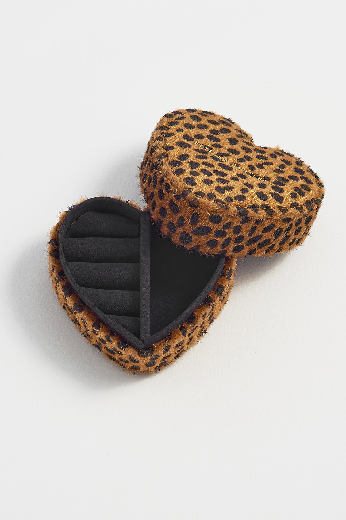 Elegant Mini Heart Jewelry Box for Necklaces & Rings - Perfect Gift for Valentine's Day, Anniversary & Romantic Occasions