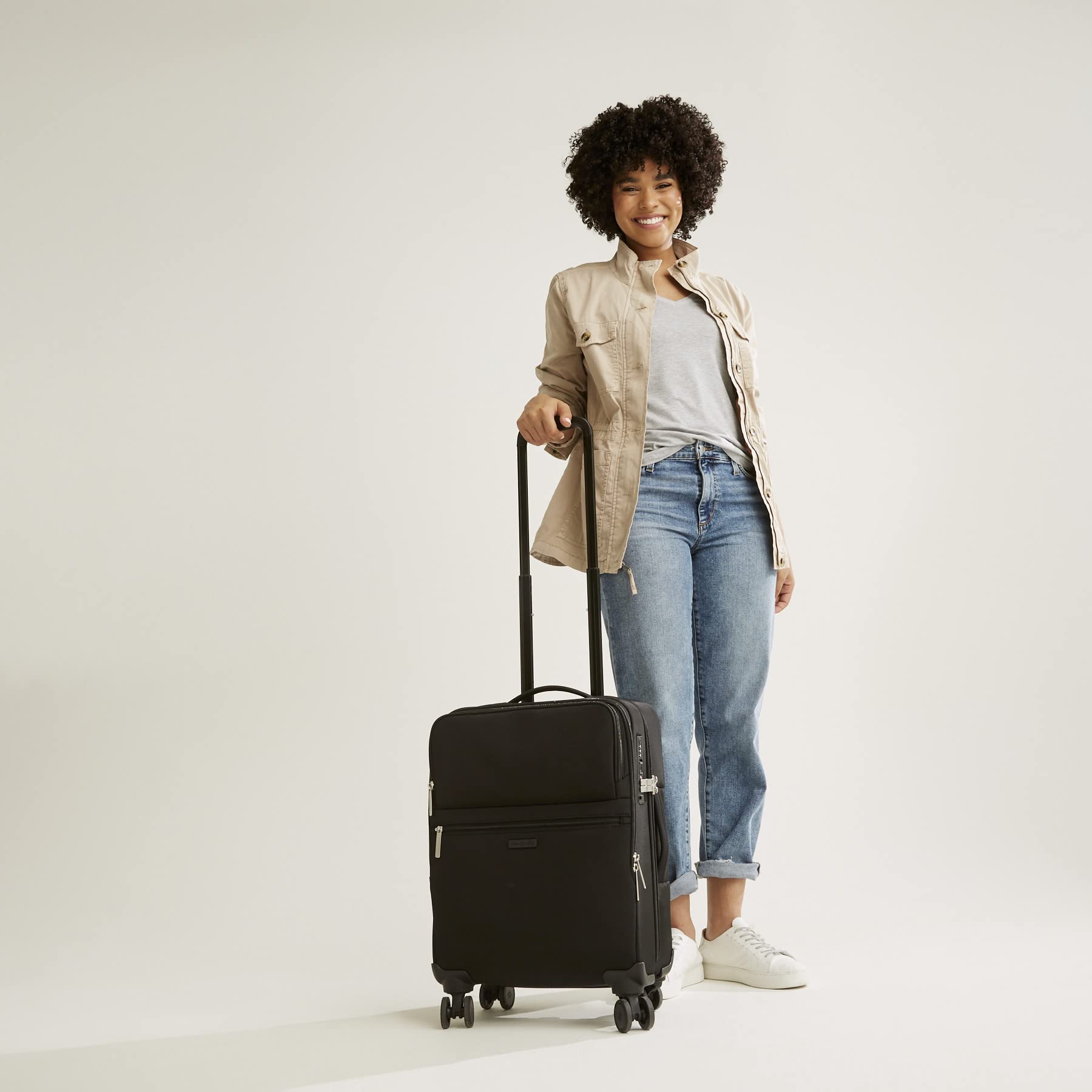 Vera Bradley Women's Softside Rolling Suitcase Luggage - Lightweight Expandable Carry-On Spinner for Travel, Business Trips & Weekend Getaways