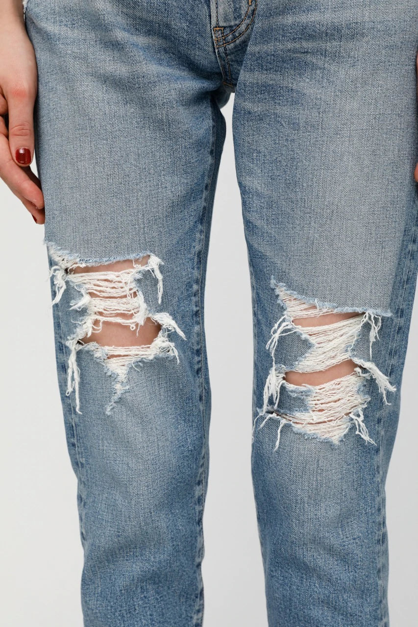 Loose Fit Blue Jeans for Men by Carter Friend - Comfortable Casual Wear for Everyday Outfits