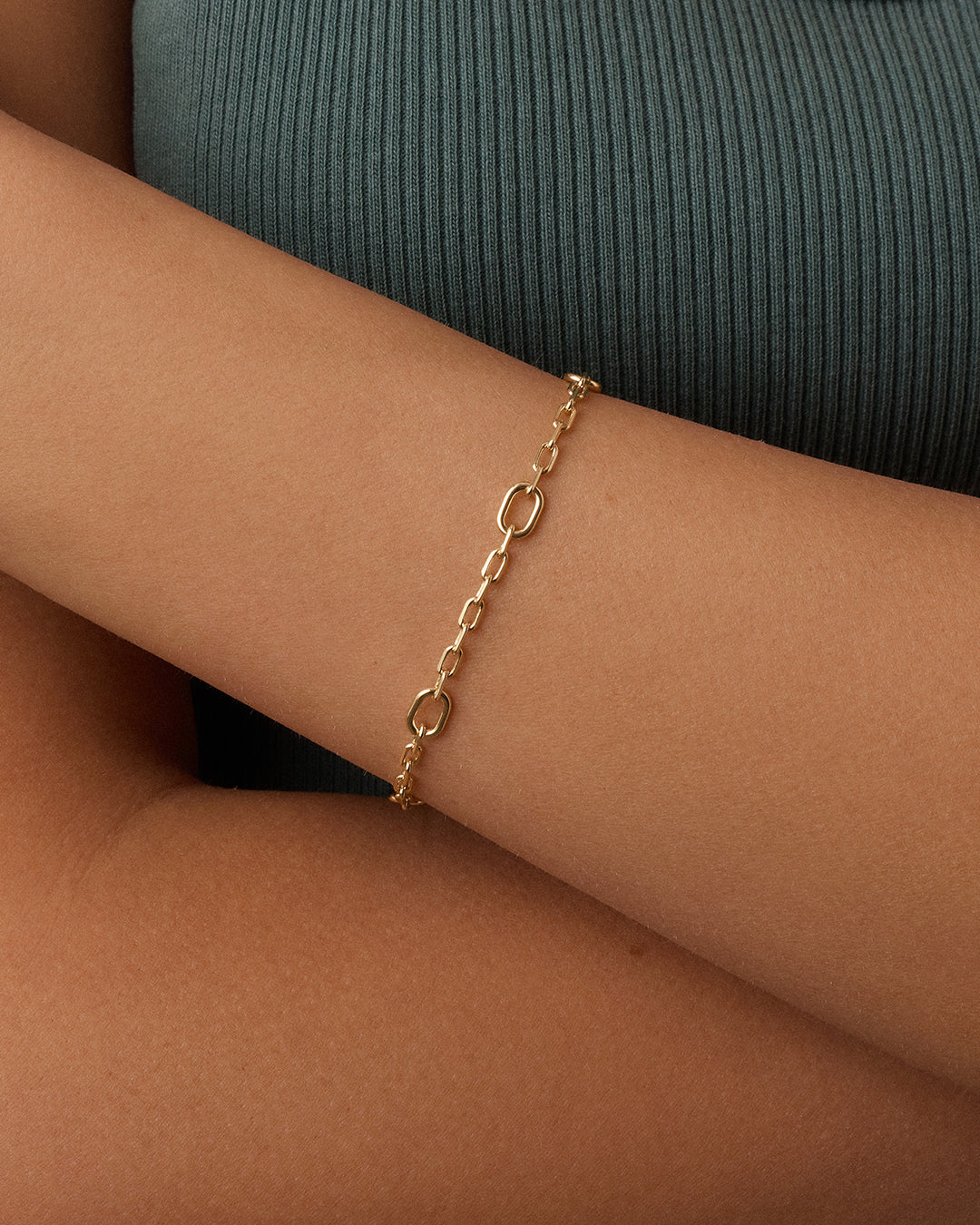 Parker Charm Link Bracelet for Women - Elegant Gold & Silver Layering Bracelets for Everyday Wear, Gift for Her, Birthday, Anniversary, Valentine's Day