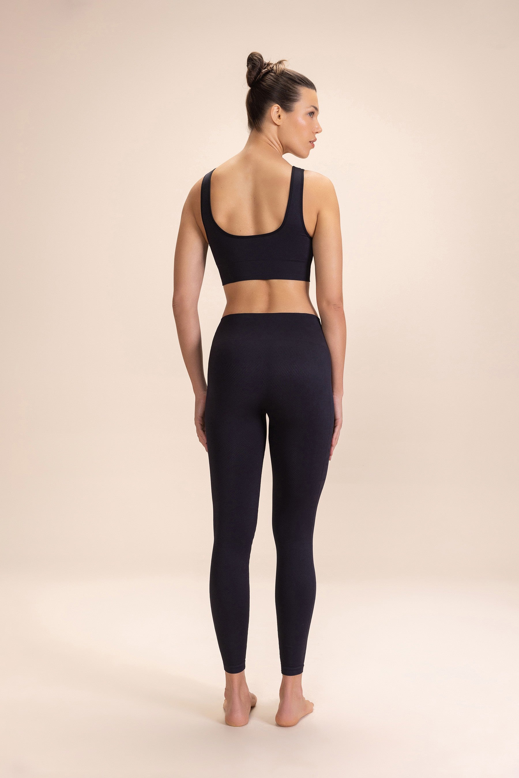 High-Quality Seamless Sports Bra for Women - Comfortable Workout & Yoga Top - Perfect for Gym, Running, and Active Lifestyle