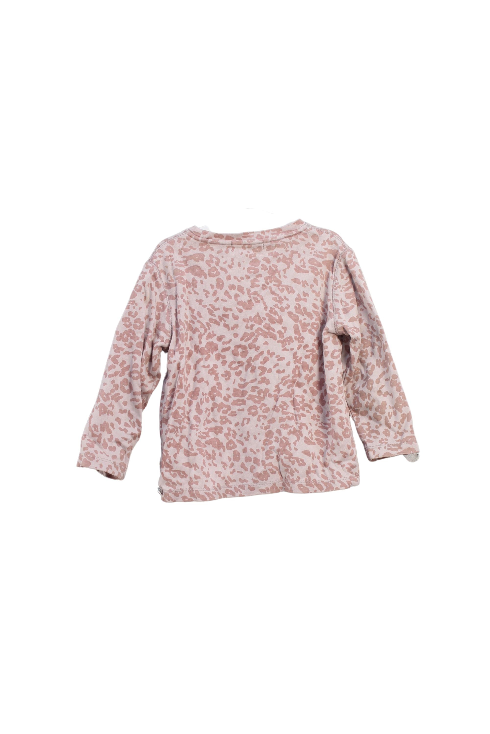 Apple-Themed Sweatshirt for Toddlers 18 Months - Soft & Cozy Pullover for Playdates & Family Outings