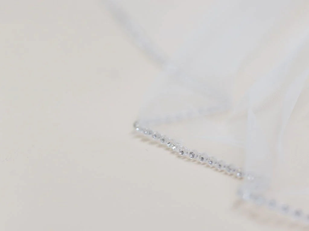 Ivory Diamanté Edge Chapel Length Wedding Veil - Elegant Bridal Accessory for Church Ceremonies & Formal Weddings
