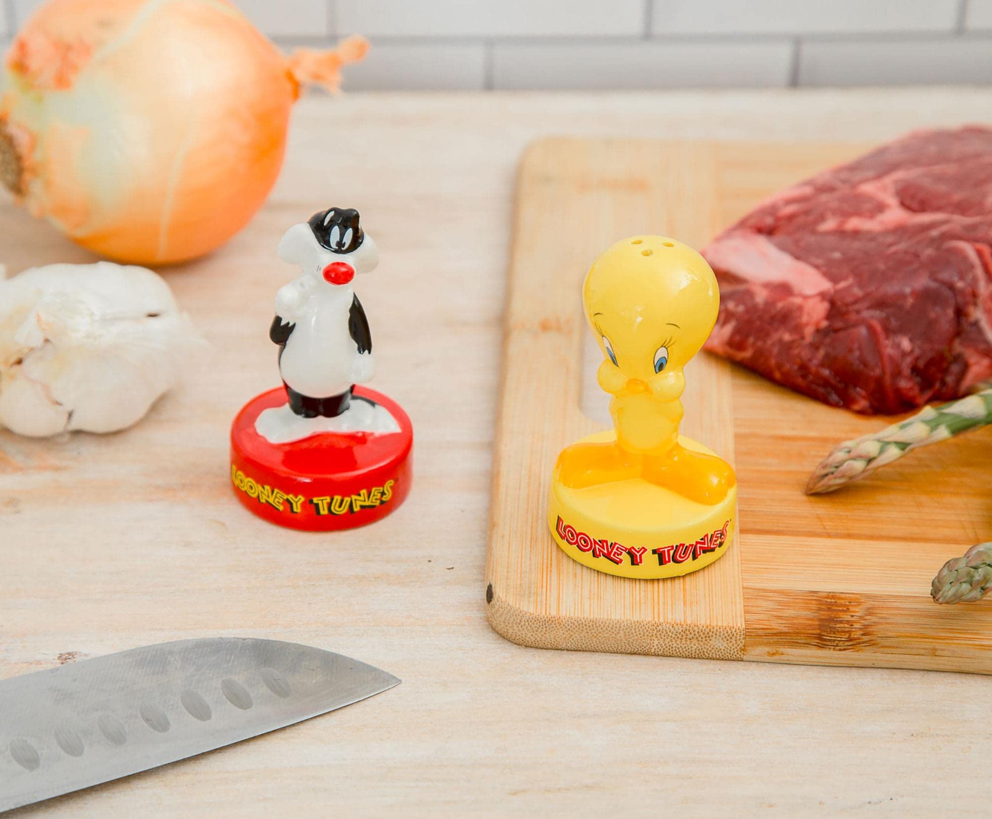 Looney Tunes Sylvester and Tweety Ceramic Salt and Pepper Shakers Set - 2 Piece Kitchen Seasoning Spice Dispenser for Dining Table, Home Decor, and Gift Giving