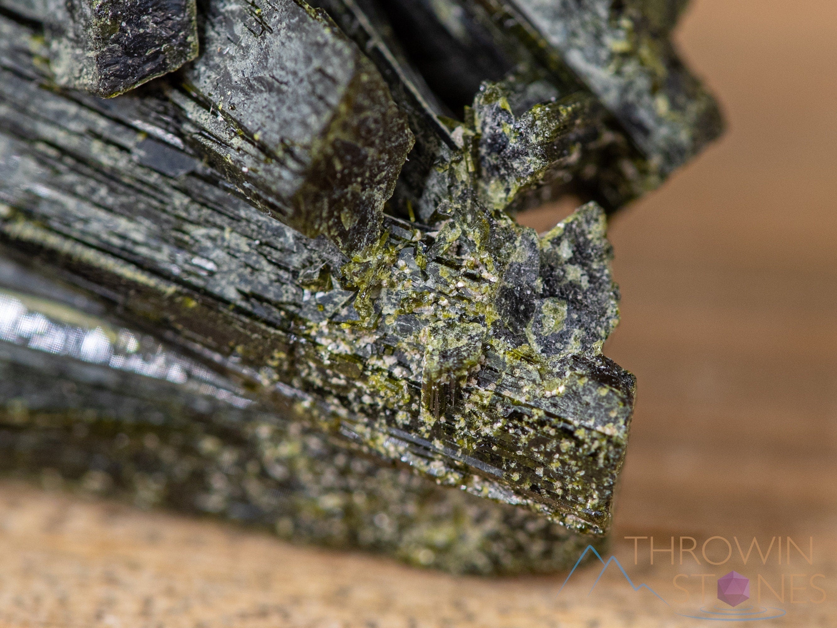 EPIDOTE Raw Crystal Cluster - Natural Healing Stone for Home Decor, Housewarming Gift, Meditation & Energy Work - 40742 | Perfect for Spiritual Healing, Feng Shui & Crystal Collections