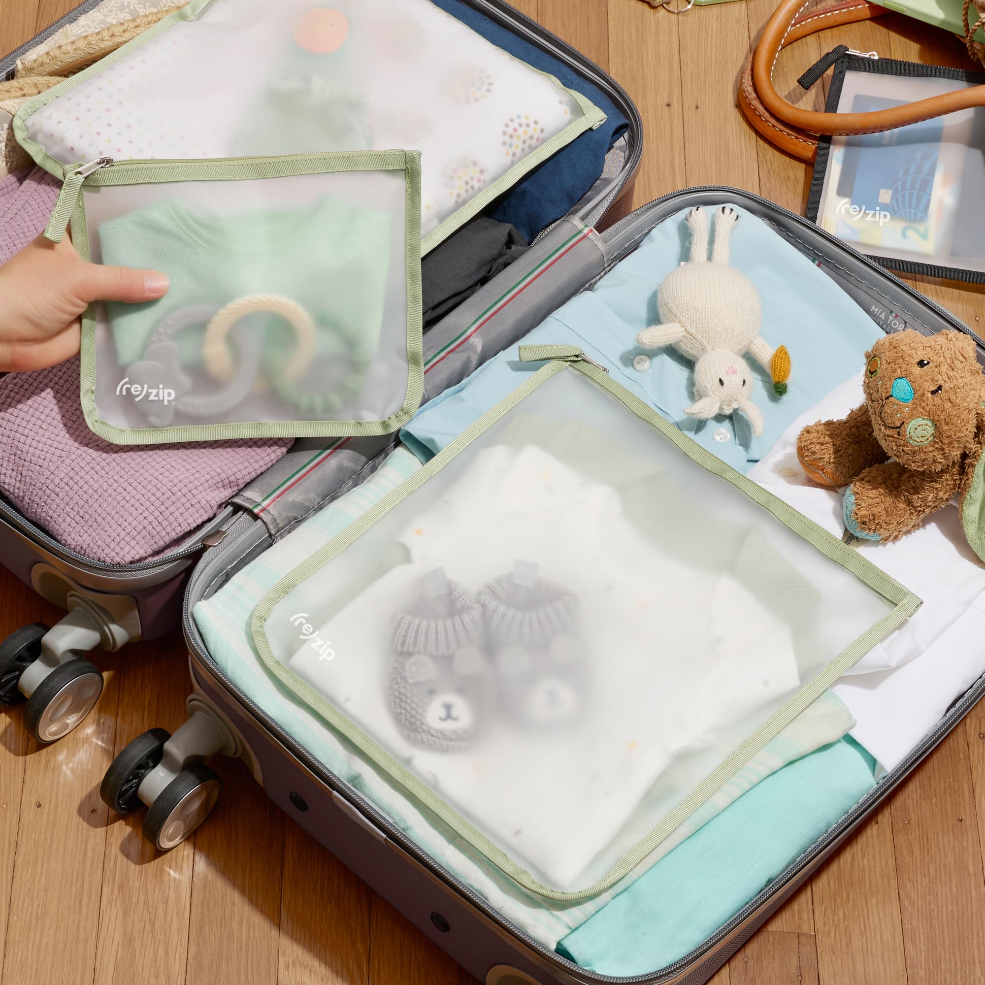 (re)zip Ultimate TSA Approved Travel Kit - 7-Piece Set with TSA-Compliant Quart & Gallon Bags, Zippered Pouches & Carabiner Clips | Perfect for Air Travel, Toiletries Organization, Snack Storage & Document Protection