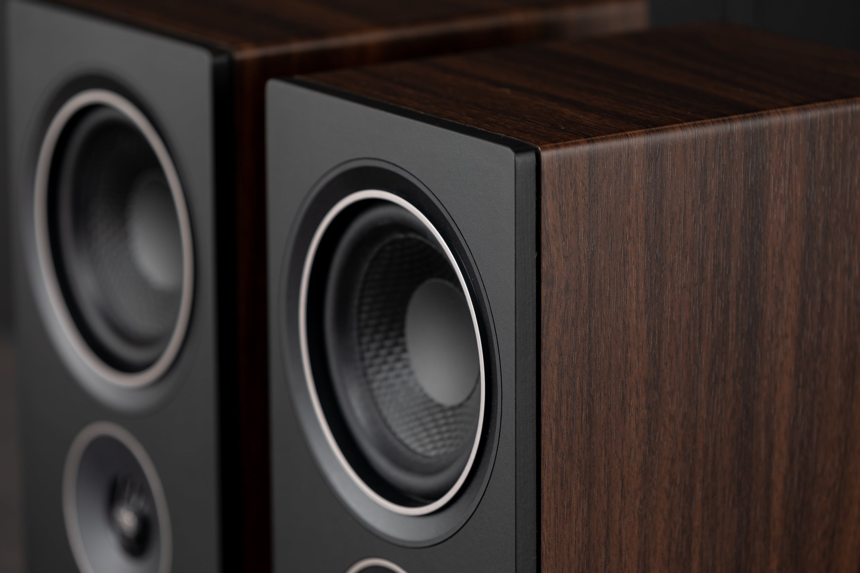 PSB Alpha P3/P5 Compact Bookshelf Speakers - High-Fidelity Audio for Home Theater & Music Listening - Perfect for Small Spaces & Desktop Setups