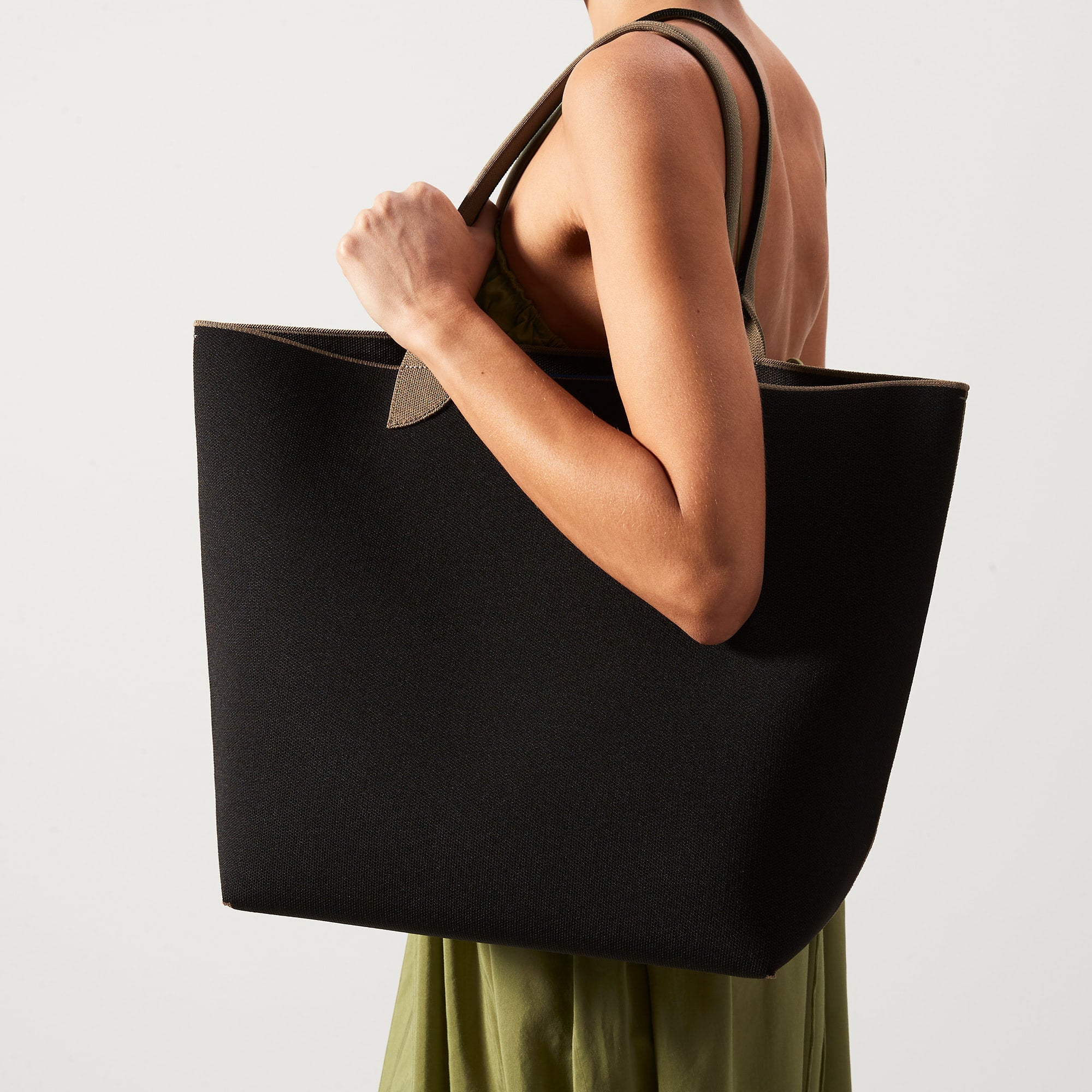 Stylish & Lightweight Black Portobello Tote Bag - Perfect for Work, Travel & Everyday Use
