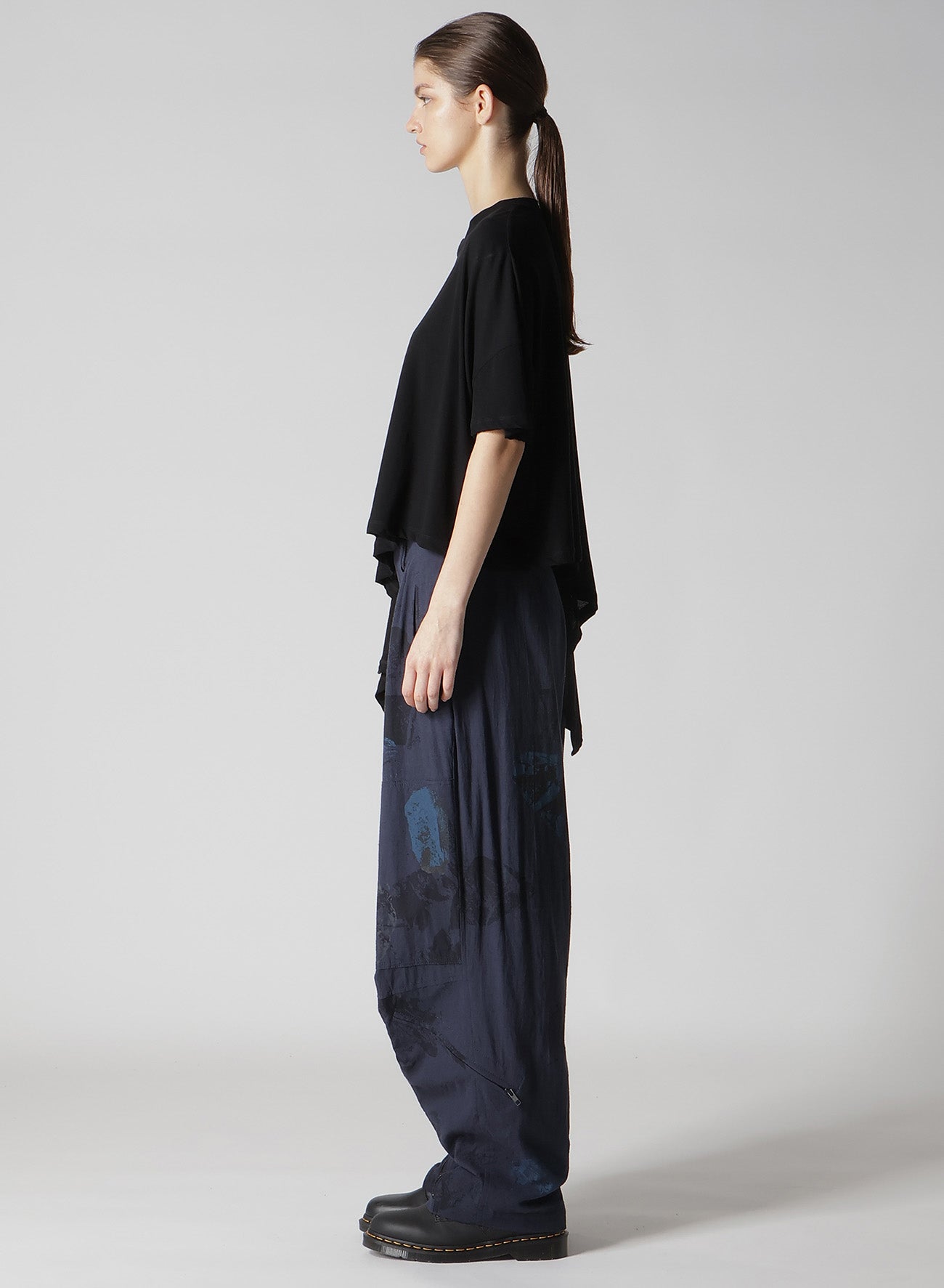 Soft Cotton Jersey Asymmetric Cropped T-Shirt for Women - Trendy Casual & Streetwear Fashion - Perfect for Everyday Wear, Layering, and Summer Outfits