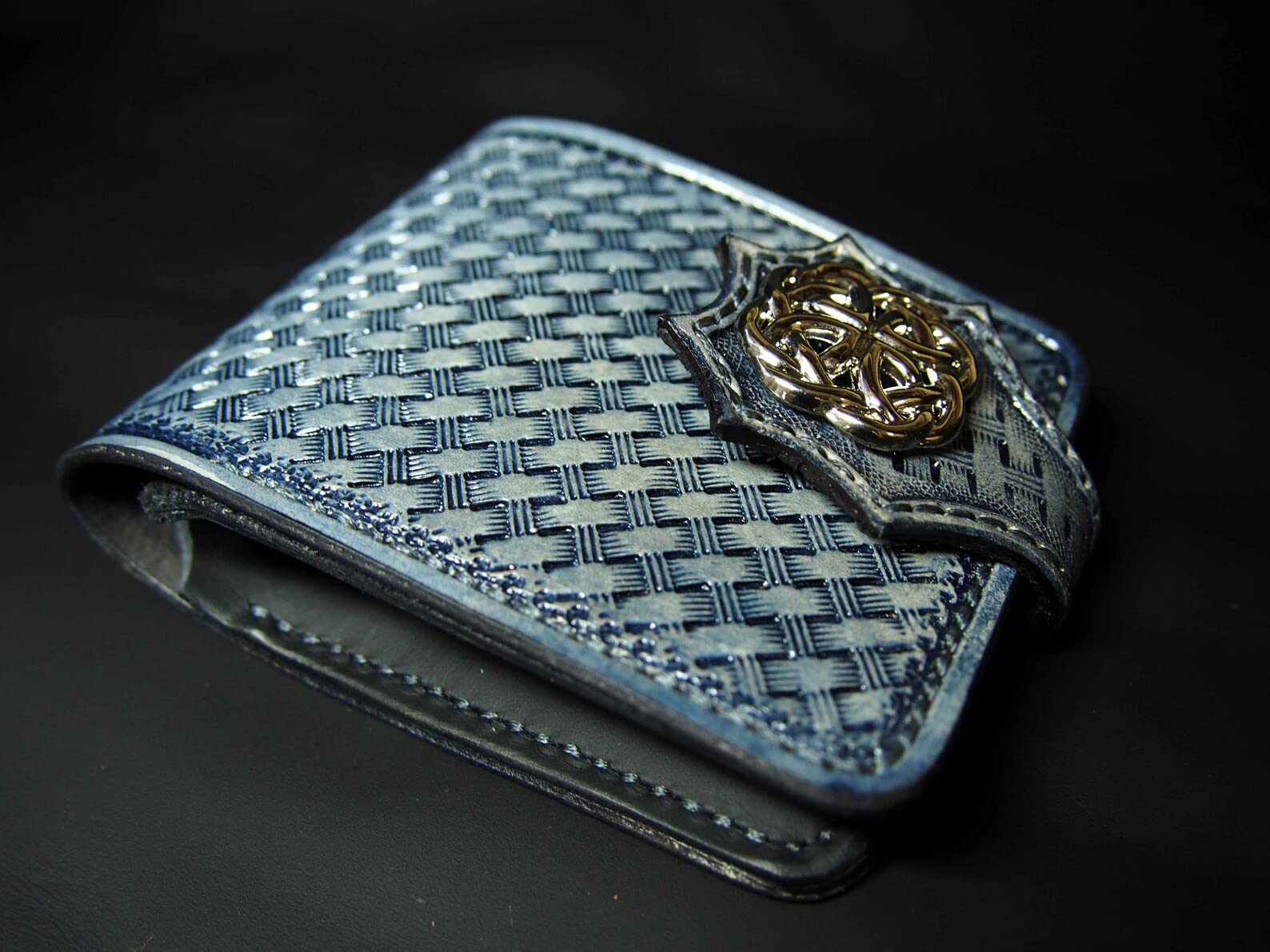 Blue Celtic Men's 3D Genuine Leather Bifold Wallet - Handmade Carved & Tooled Leather Wallet with Airbrush Art - Custom Personalized Gift for Men - Perfect for Everyday Use, Travel & Special Occasions