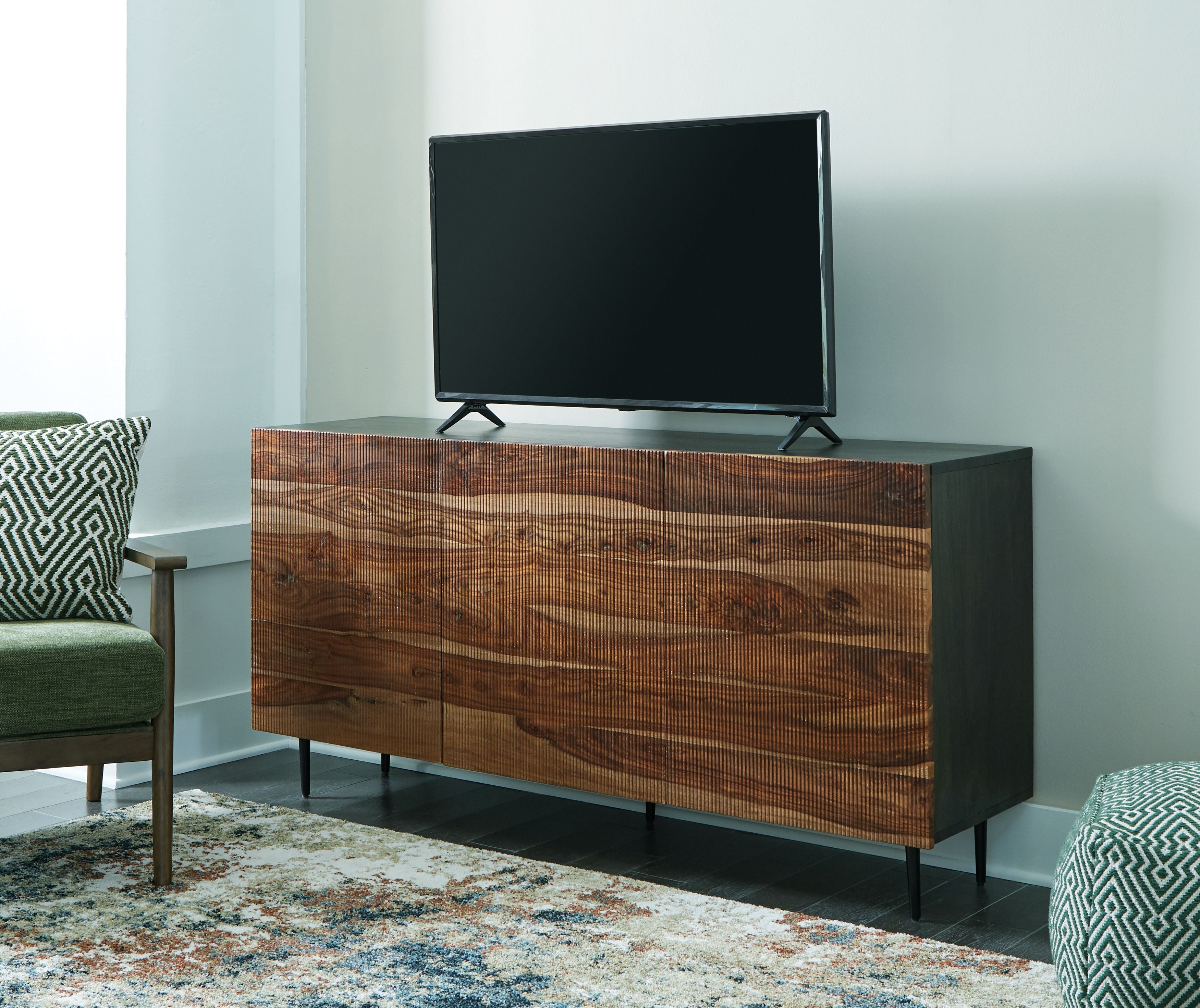 Darrey Natural Brown Accent Cabinet - Stylish Storage for Living Room, Bedroom & Entryway - Solid Wood Side Table with Drawers
