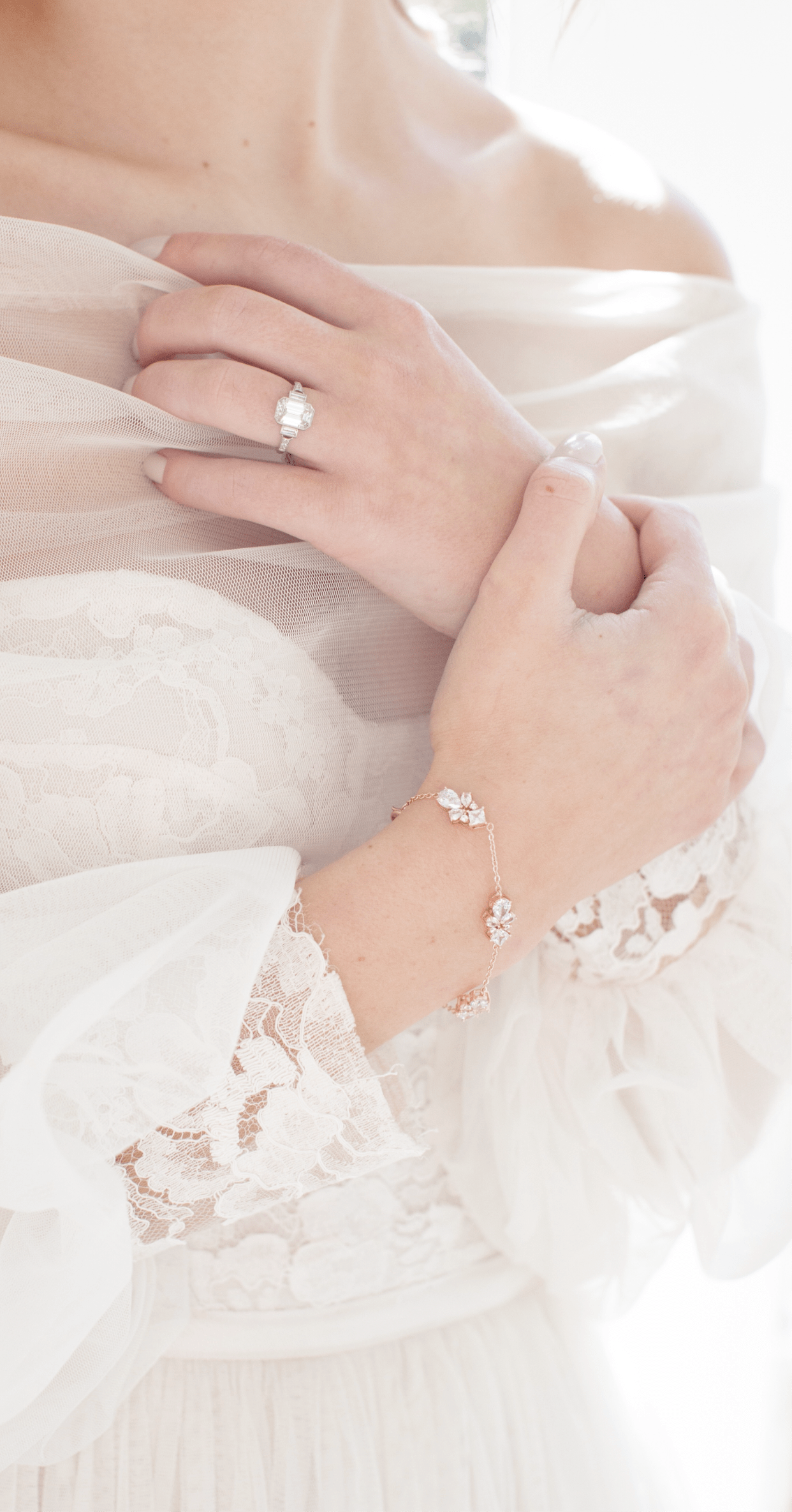 CHERIE Simulated Diamond Bracelet for Women - Elegant Cubic Zirconia CZ Tennis Bracelet - Perfect for Weddings, Parties & Special Occasions