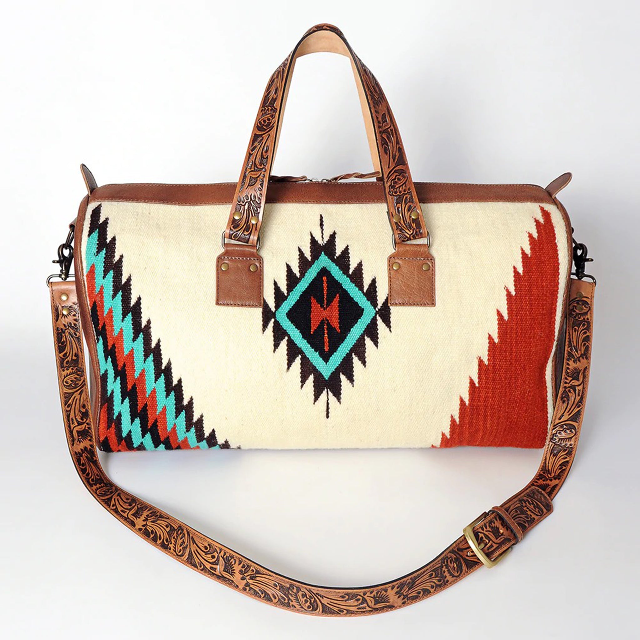 American Darling White Rustic Aztec Duffel Bag - Stylish Travel & Gym Bag for Women & Men | Perfect for Weekend Getaways, Workouts & Outdoor Adventures