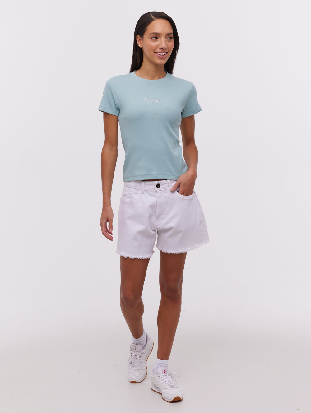 Stylish Tarryn Script Emblem T-Shirt for Men & Women - Comfortable Cotton Tee for Casual Wear, Street Style & Everyday Outfits