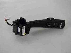 Volvo OEM 08-14 S80 Windshield Wiper Switch - Push Button Black Manual Wiper Control - Perfect for Rainy Weather & Safe Driving