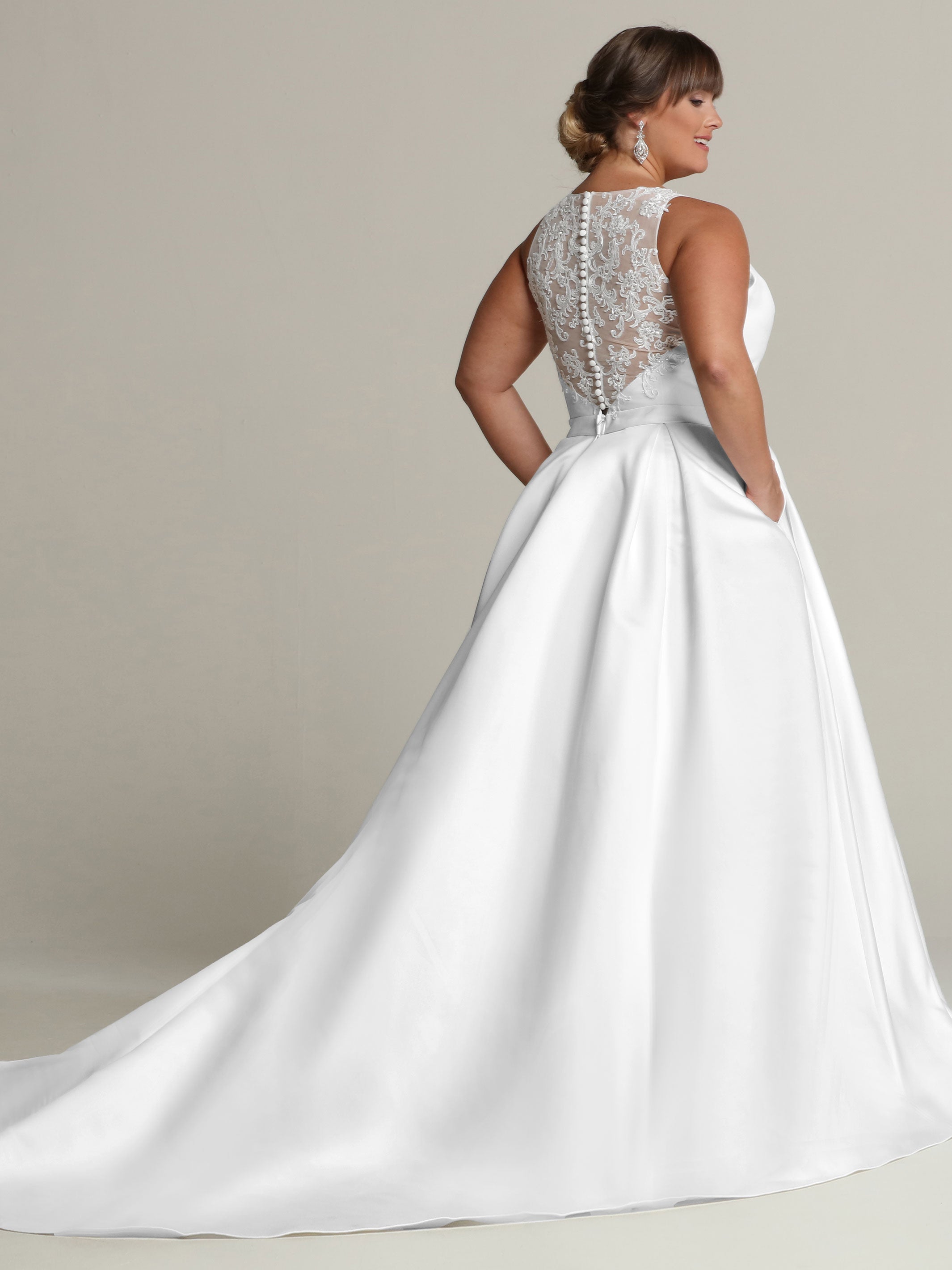 Penelope Halter Satin A-Line Wedding Dress with Pockets - Elegant Bridal Gown for Beach, Garden & Church Ceremonies